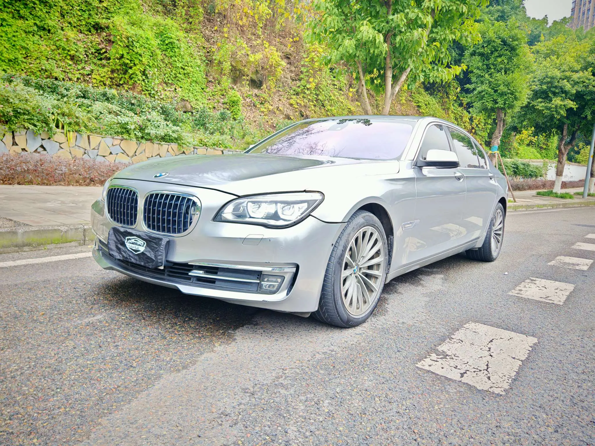 BMW 7 Series  из Китая