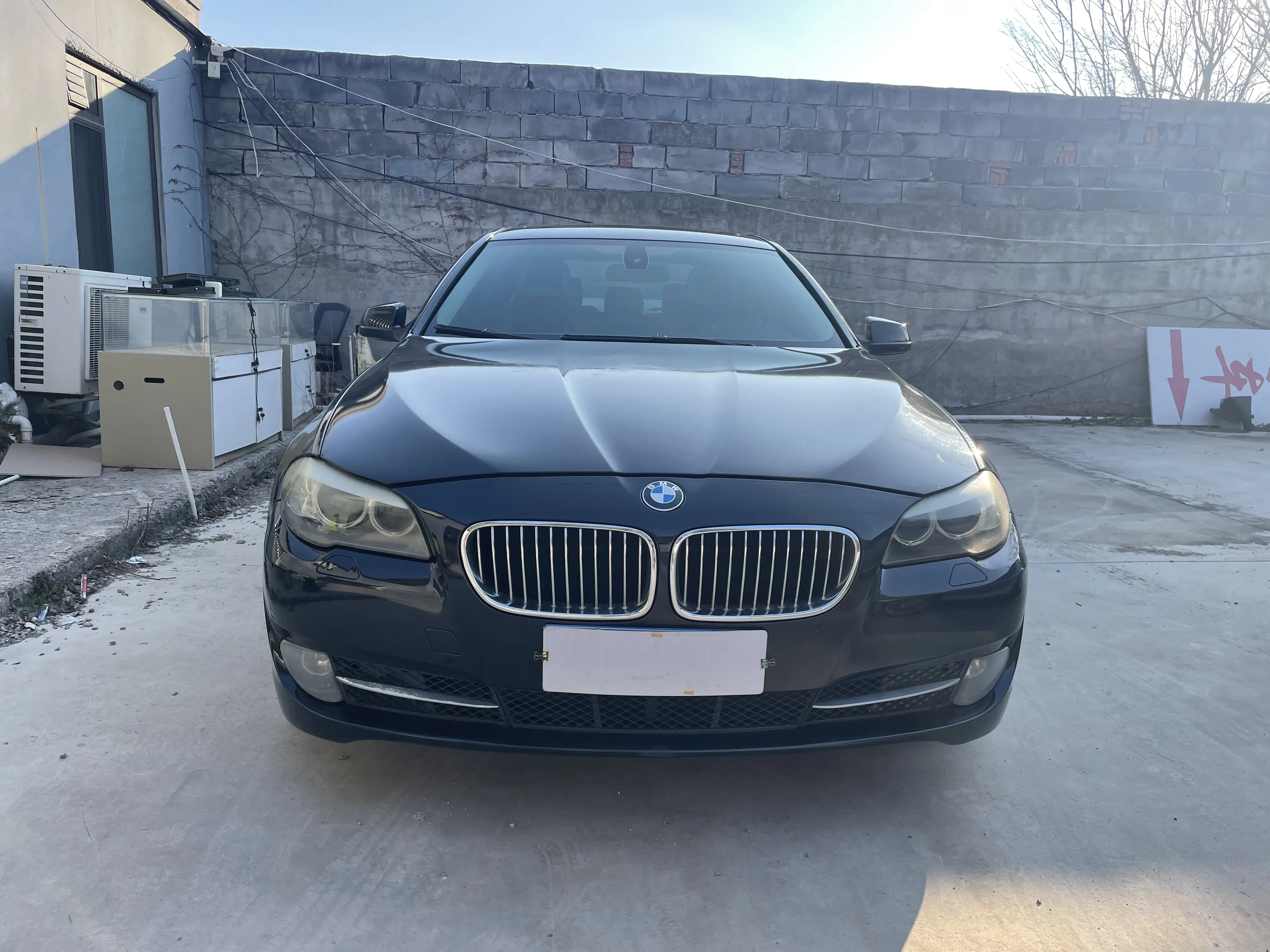 BMW 5 Series  из Китая