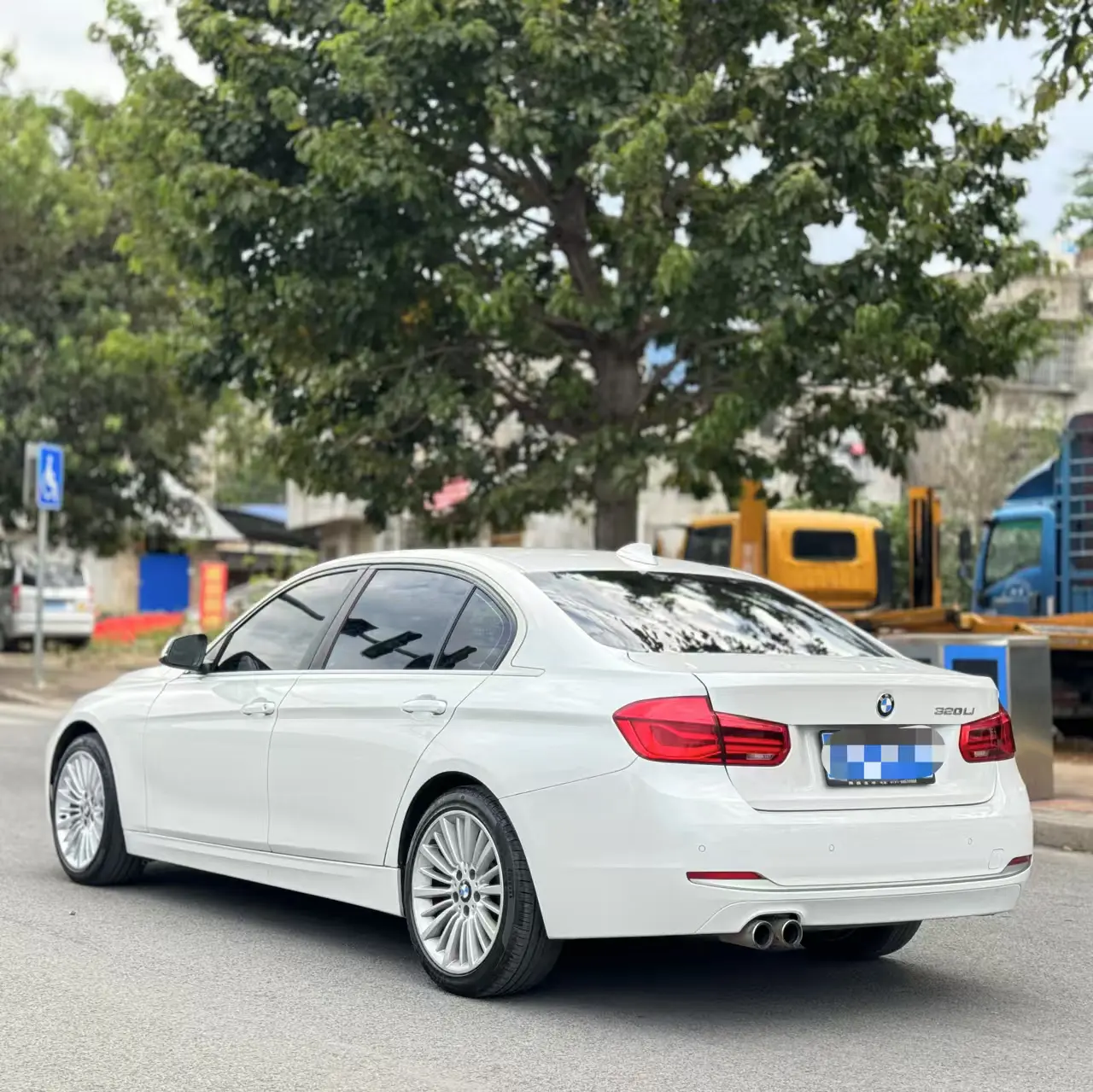 BMW 3 Series