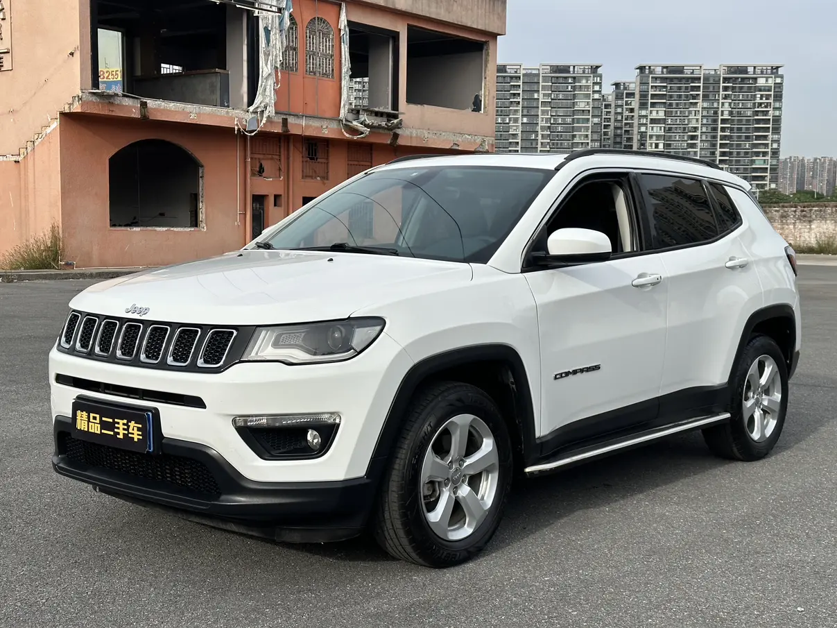 Jeep Guide to  из Китая