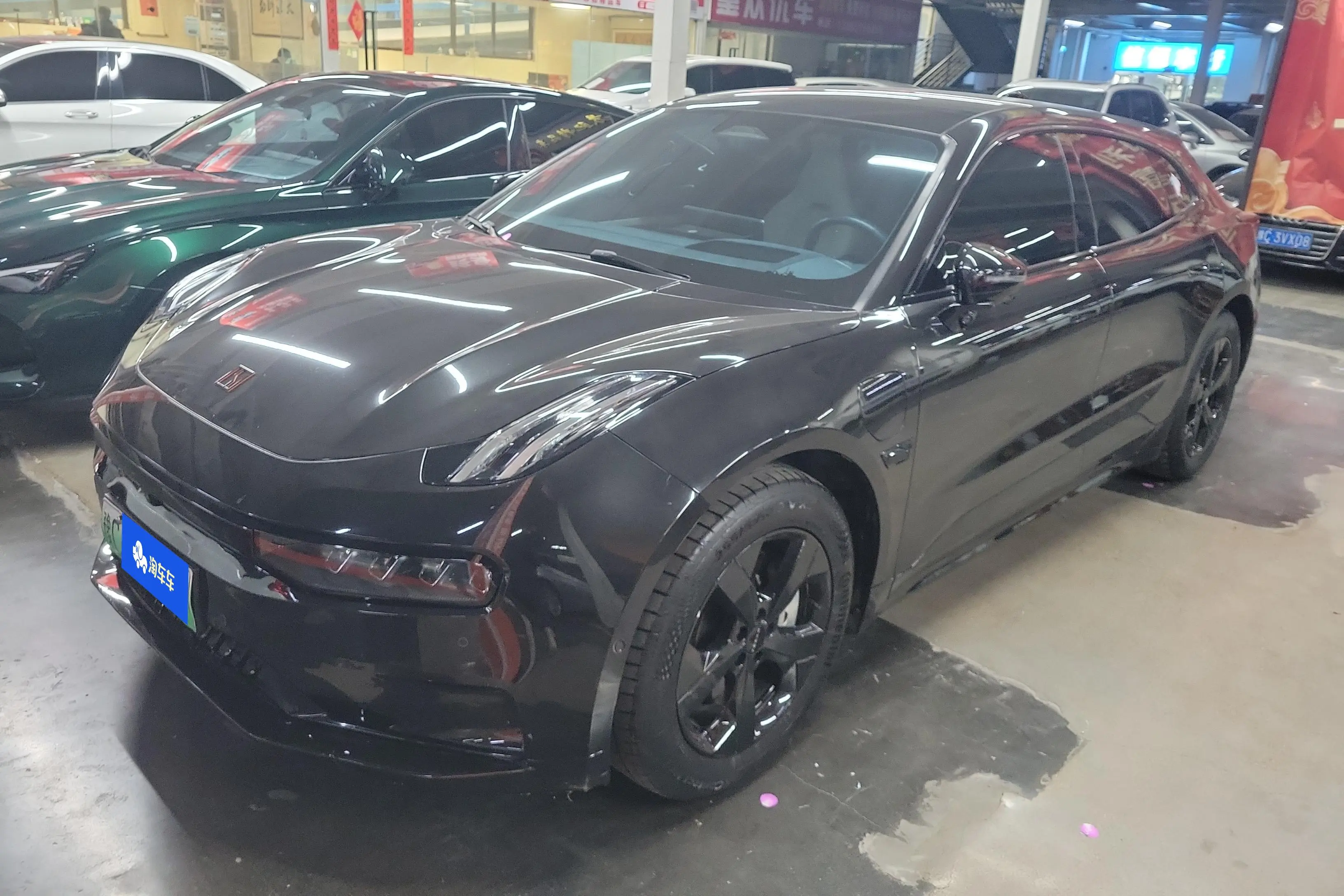 ZEEKR 001  из Китая