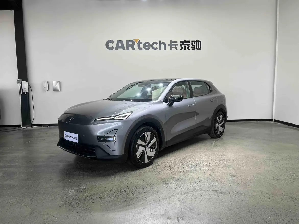 Deepal Dark blue S05  из Китая