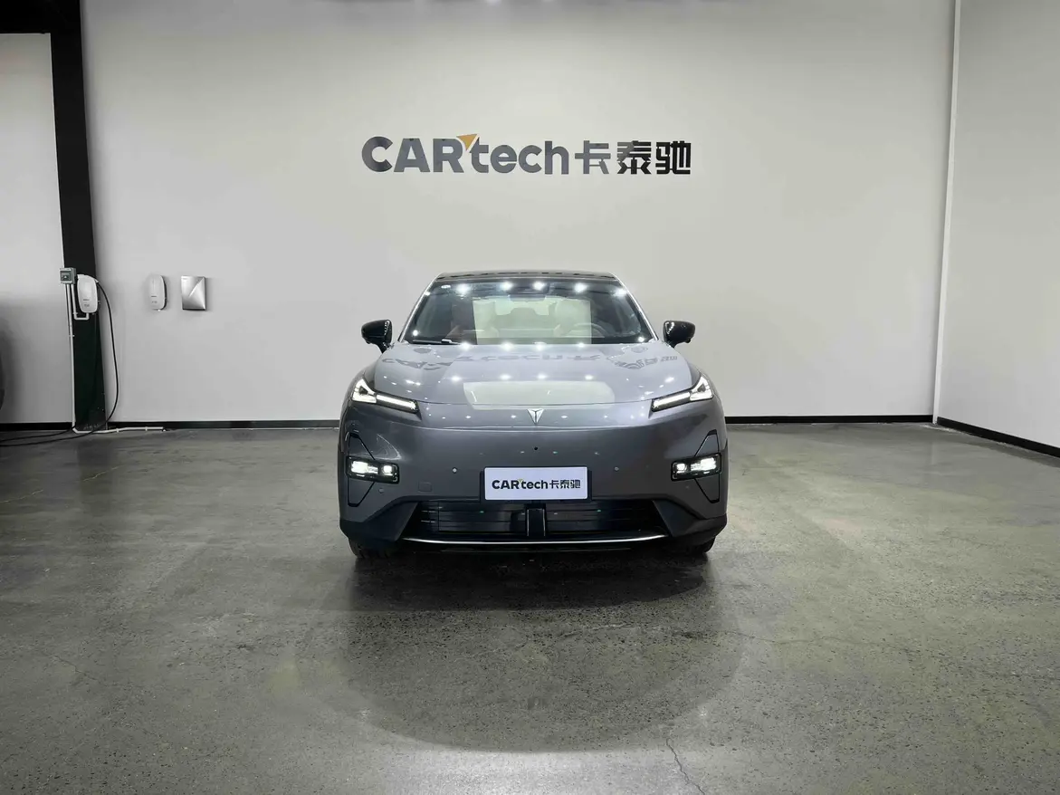 Deepal Dark blue S05  из Китая