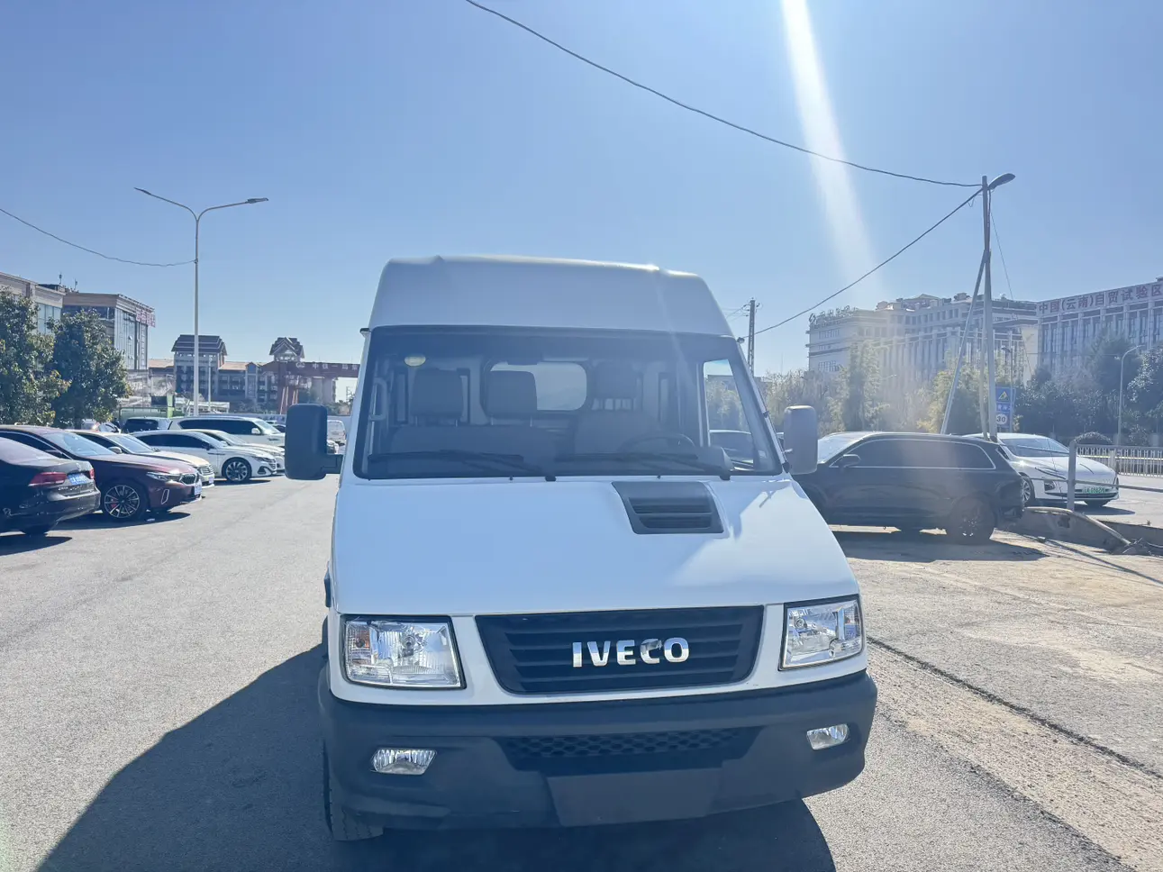 Iveco proud  из Китая