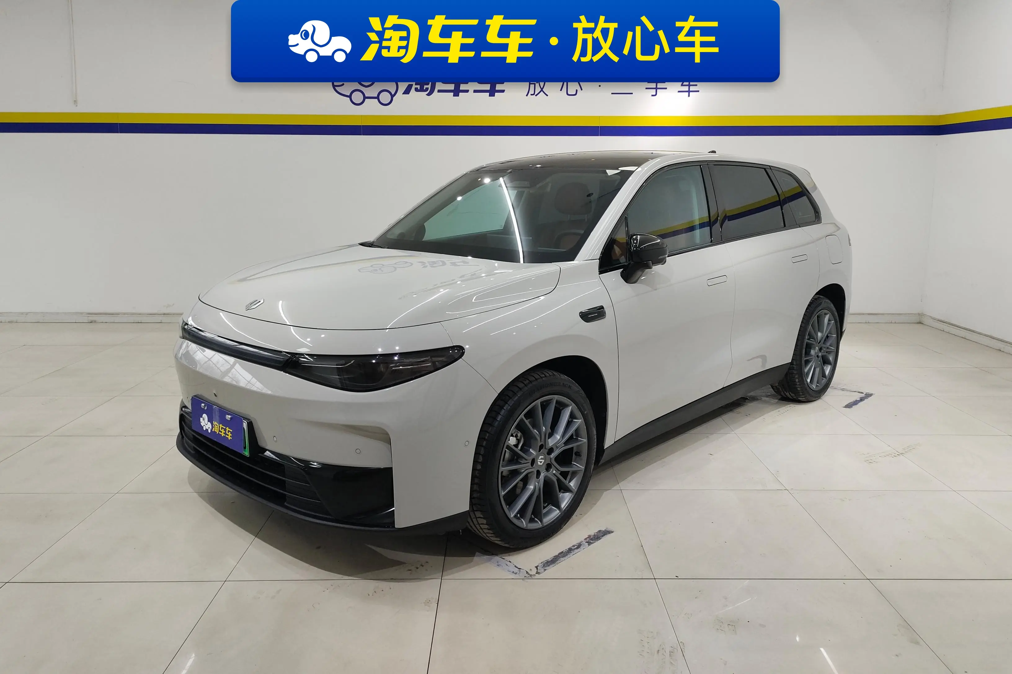 Leapmotor Zero running C10  из Китая