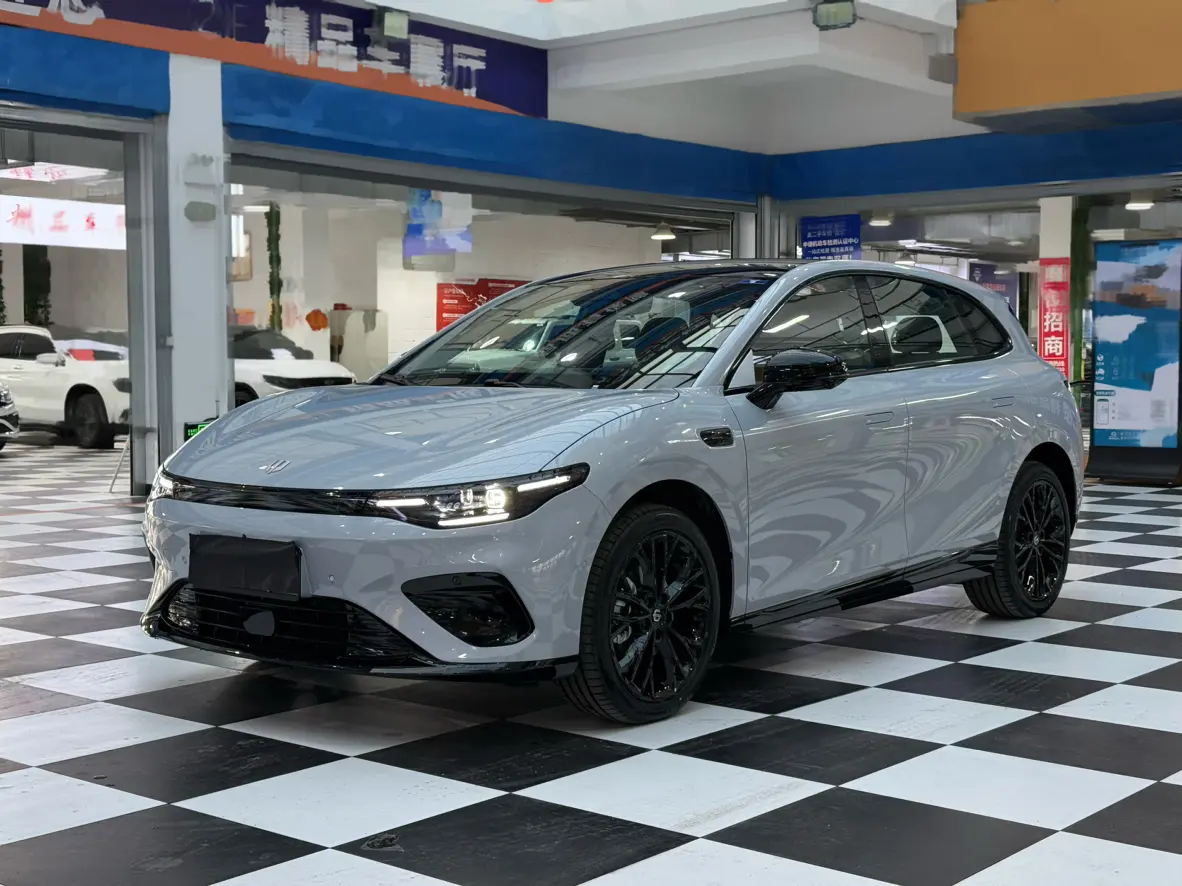 Leapmotor Lafa5  из Китая