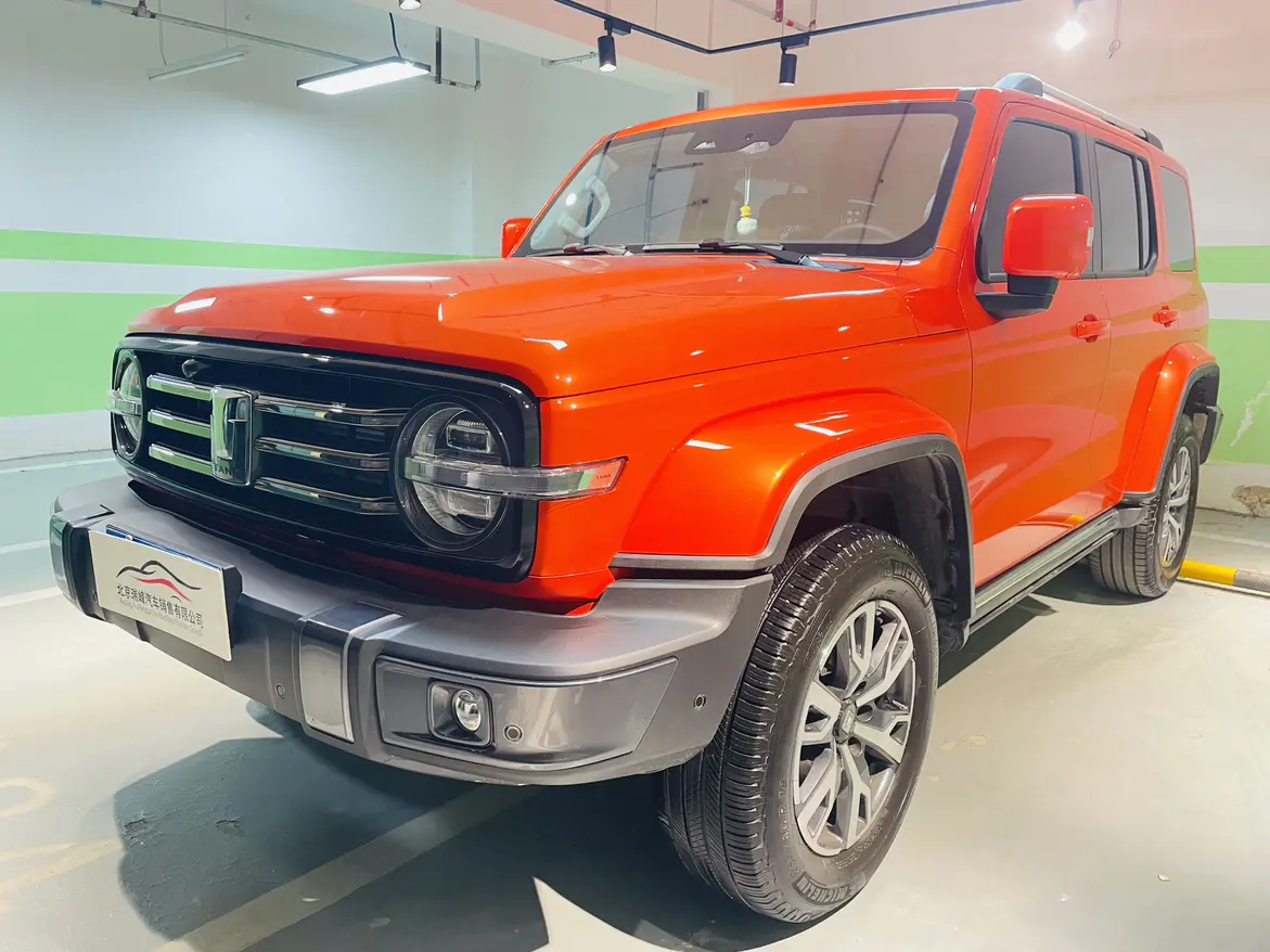 Tank 300  из Китая