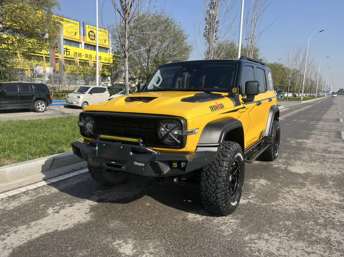 Tank 300  из Китая