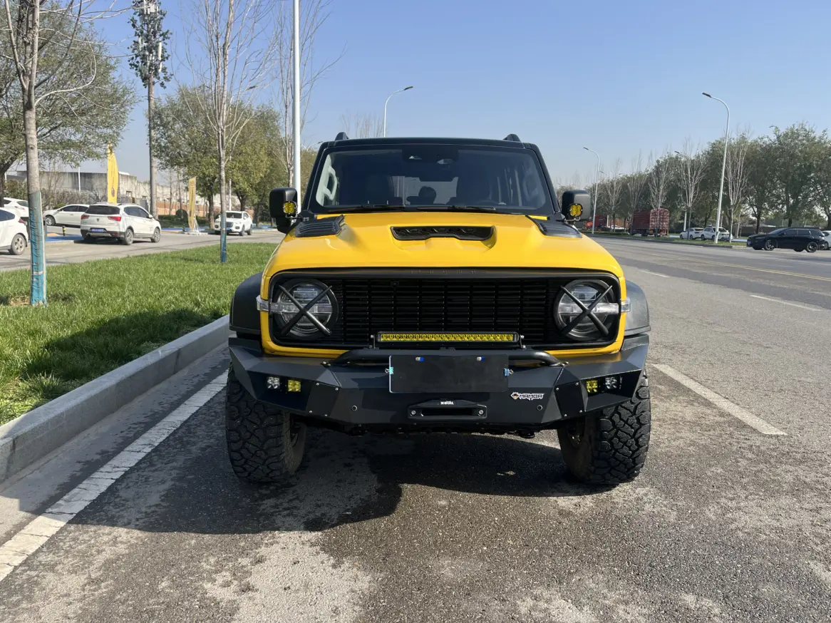 Tank 300  из Китая