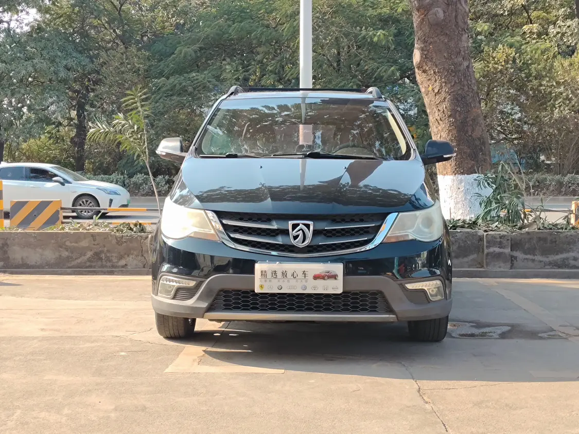 Baojun 730  из Китая