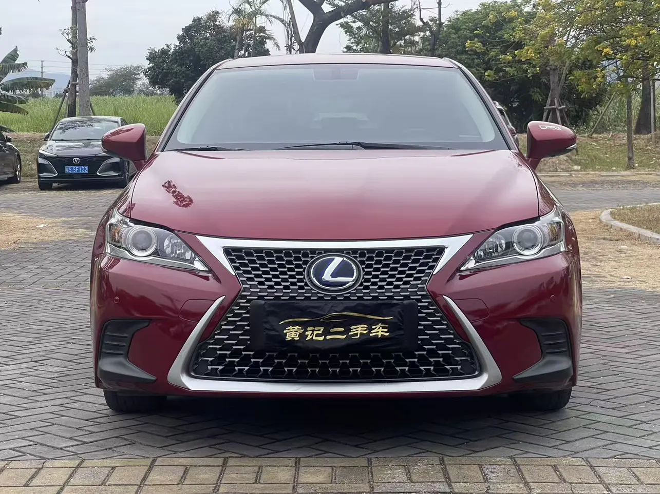 Lexus CT  из Китая