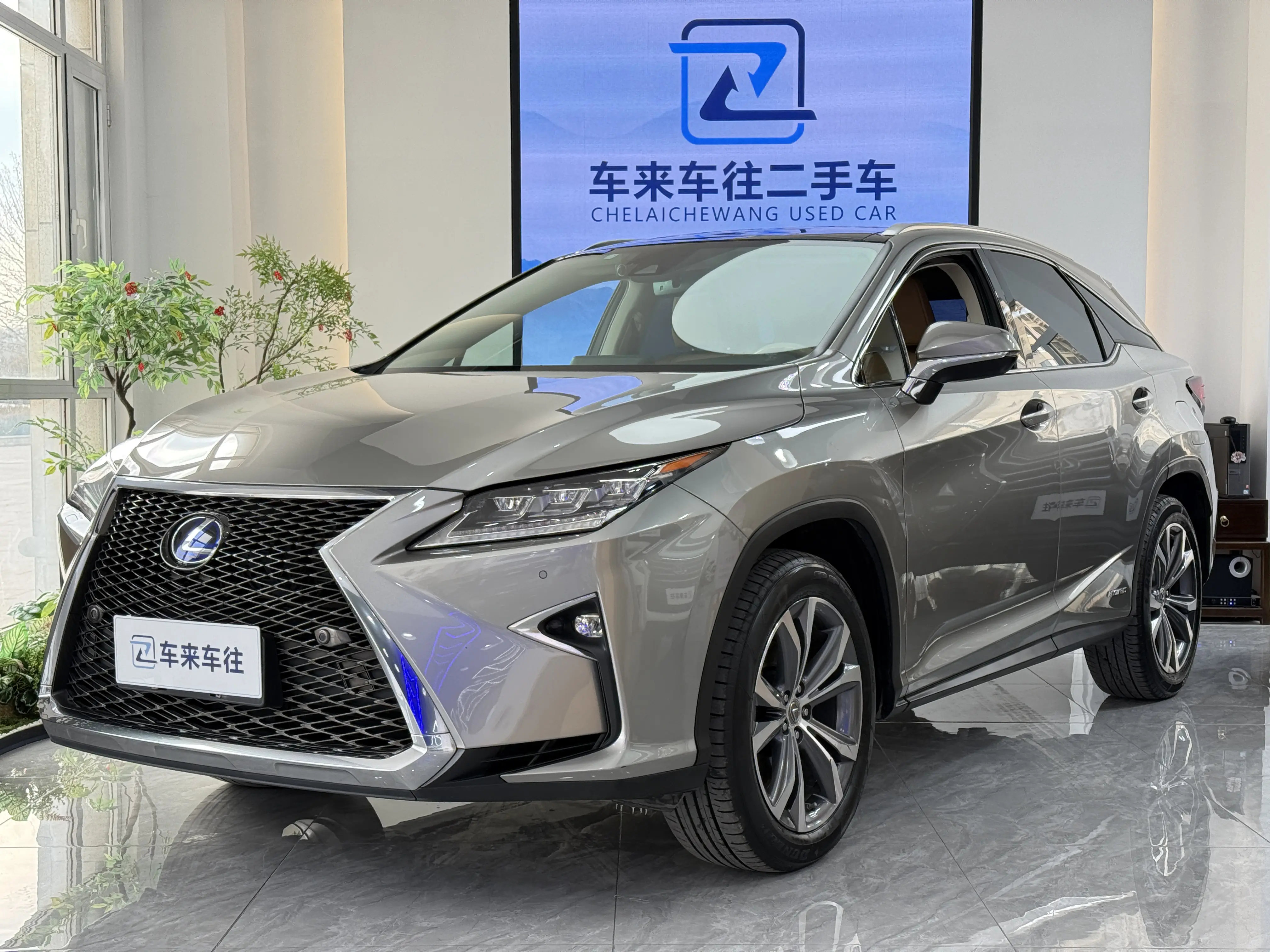 Lexus RX