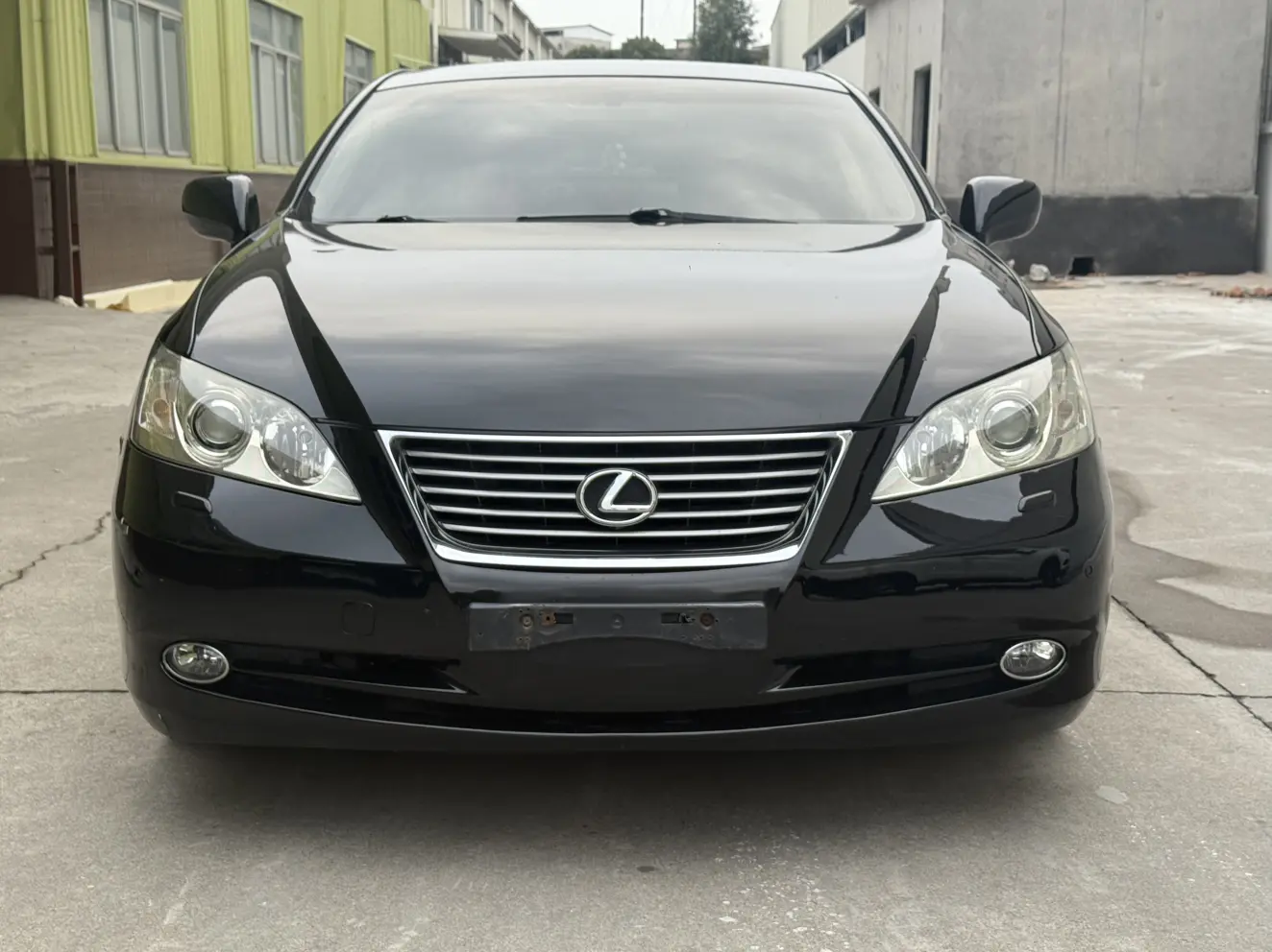 Lexus ES  из Китая
