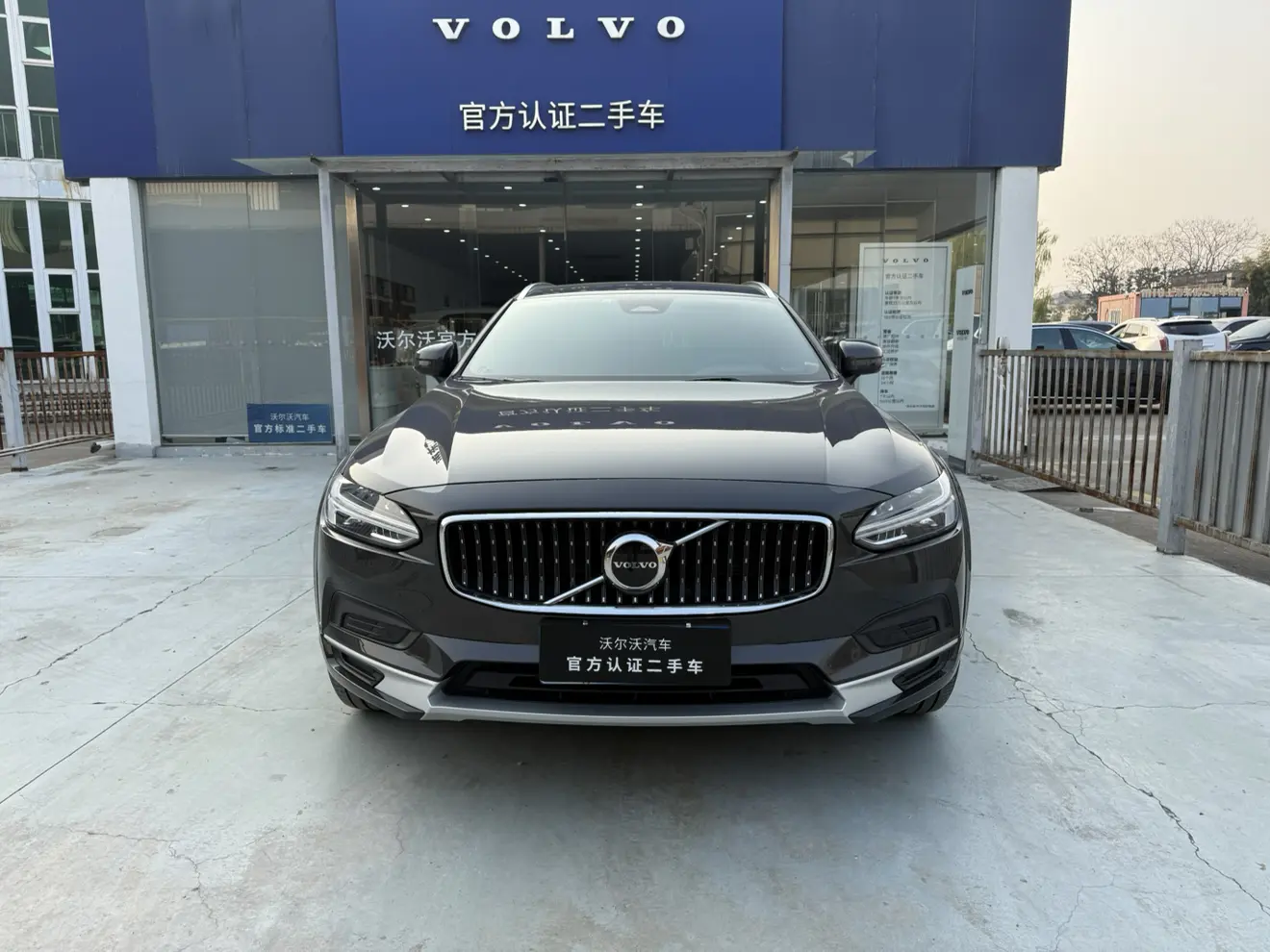 Volvo V90  из Китая