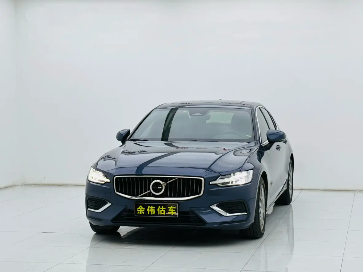 Volvo S60  из Китая