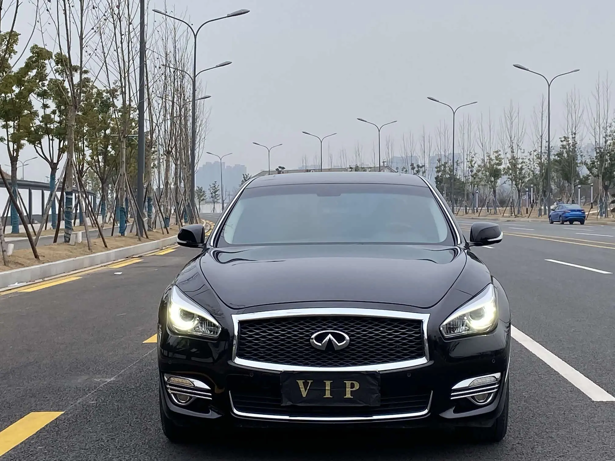 Infiniti Q70  из Китая