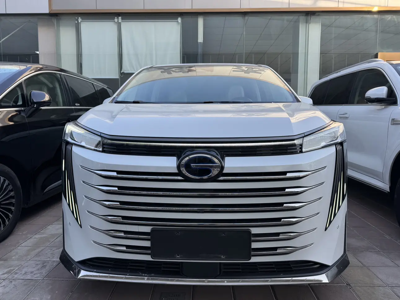 GAC Trumpchi E9 PHEV  из Китая