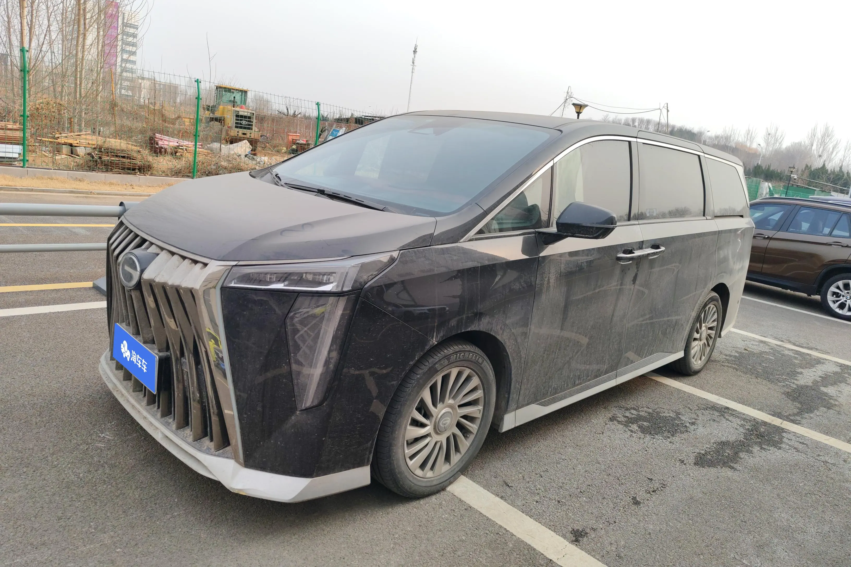 GAC Trumpchi M8  из Китая