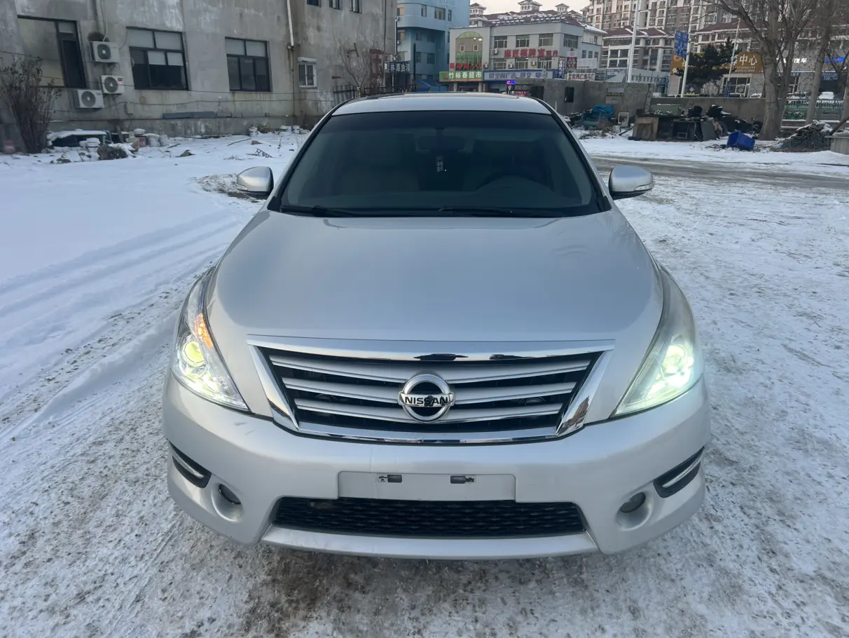 Nissan Altima (Teana)  из Китая