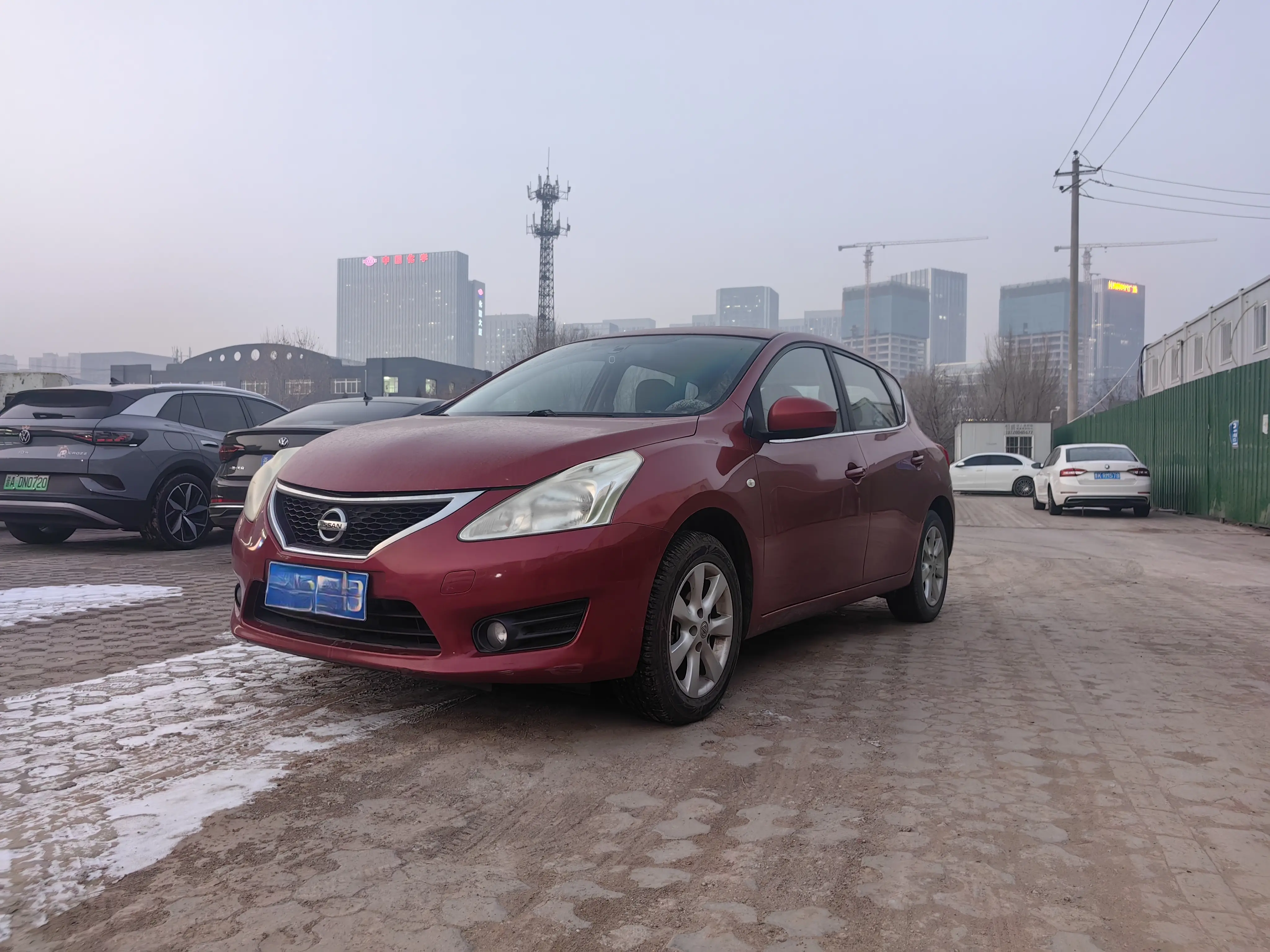 Nissan Tiida  из Китая