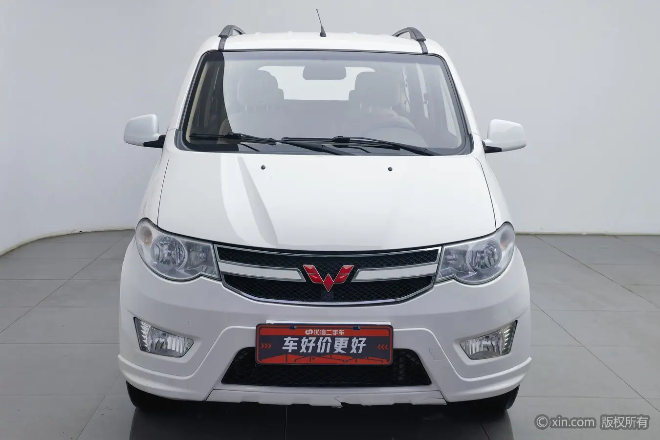 Wuling Hongguang  из Китая