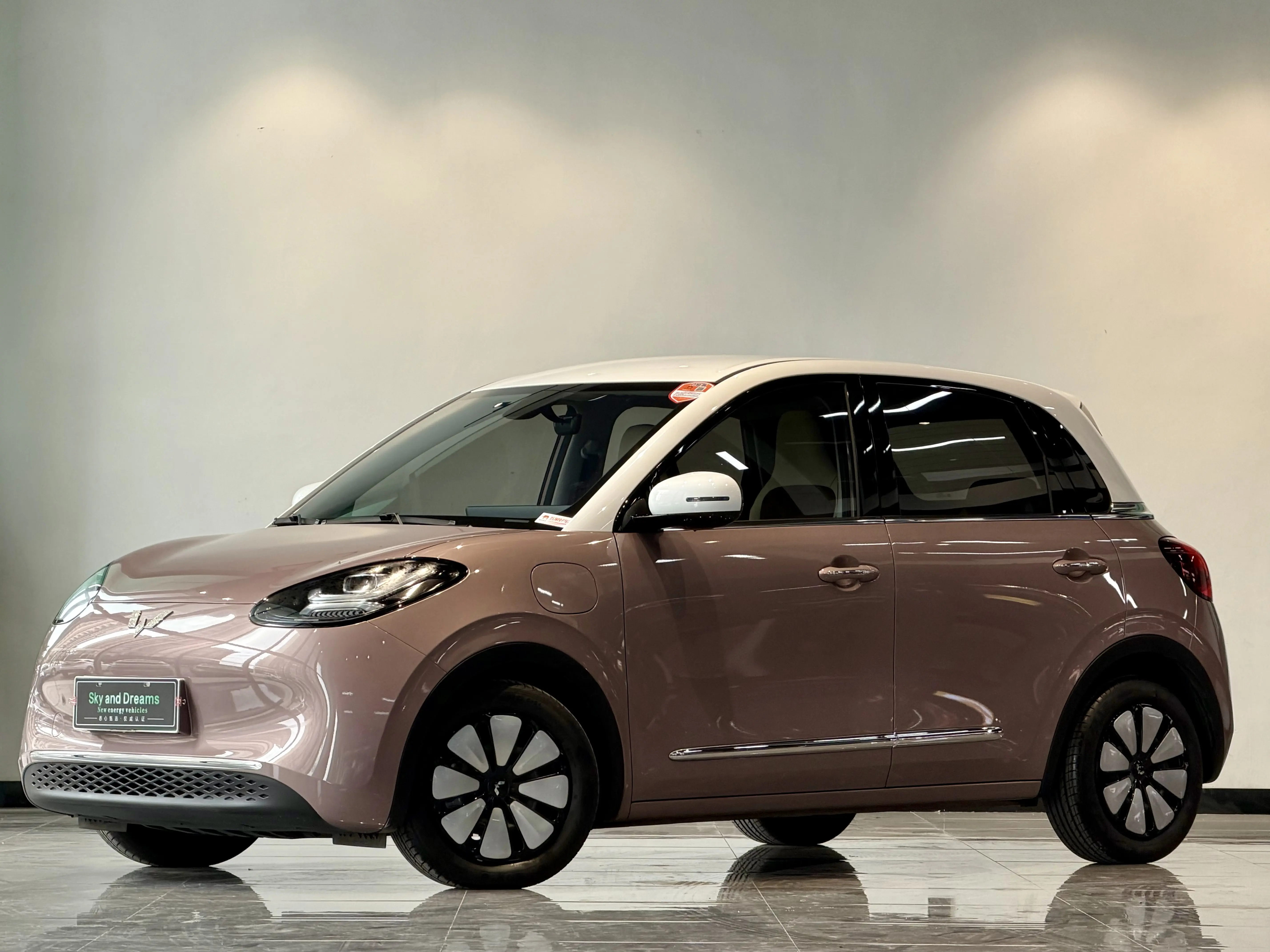 Wuling Bingo  из Китая