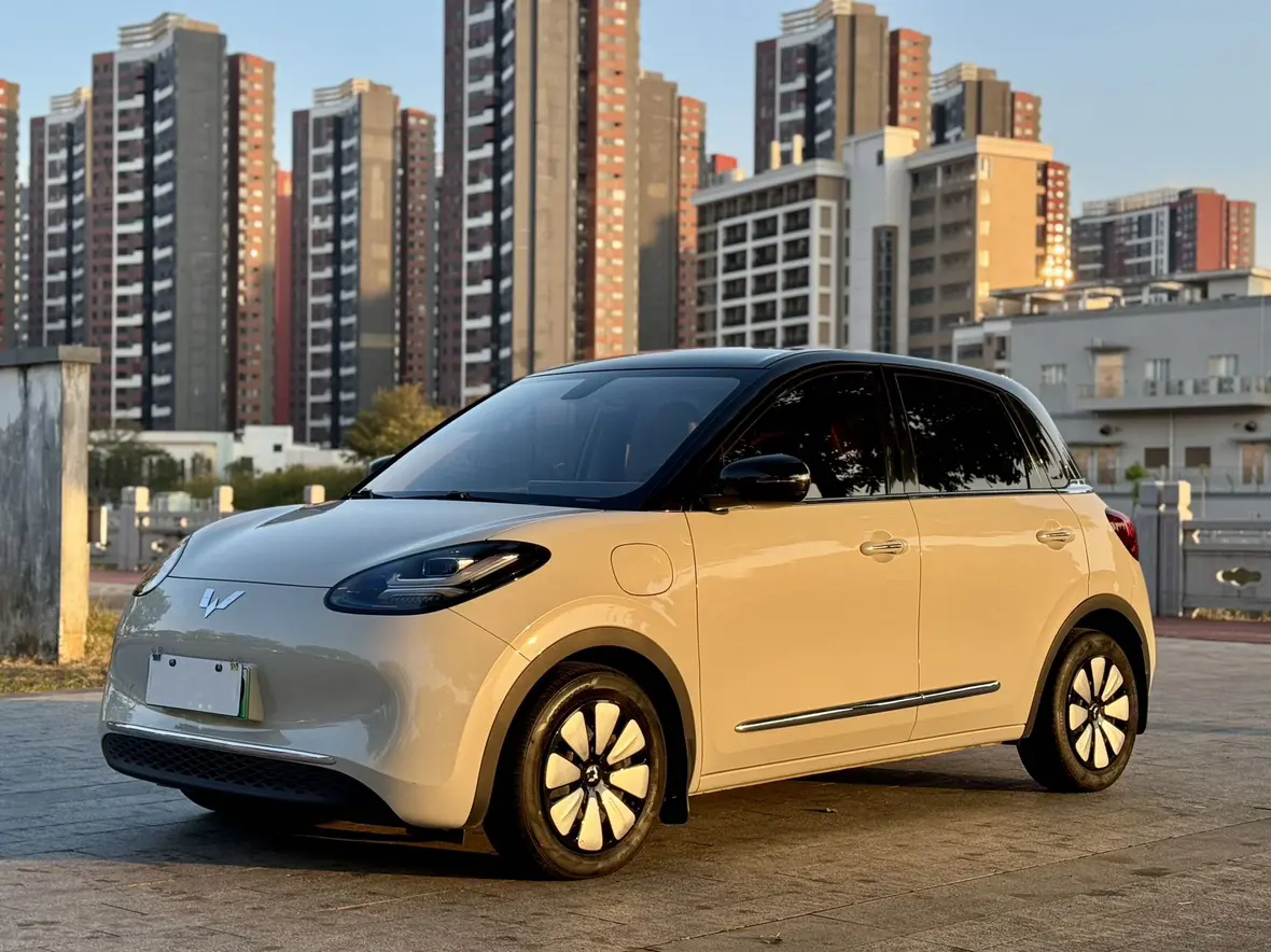 Wuling Bingo  из Китая