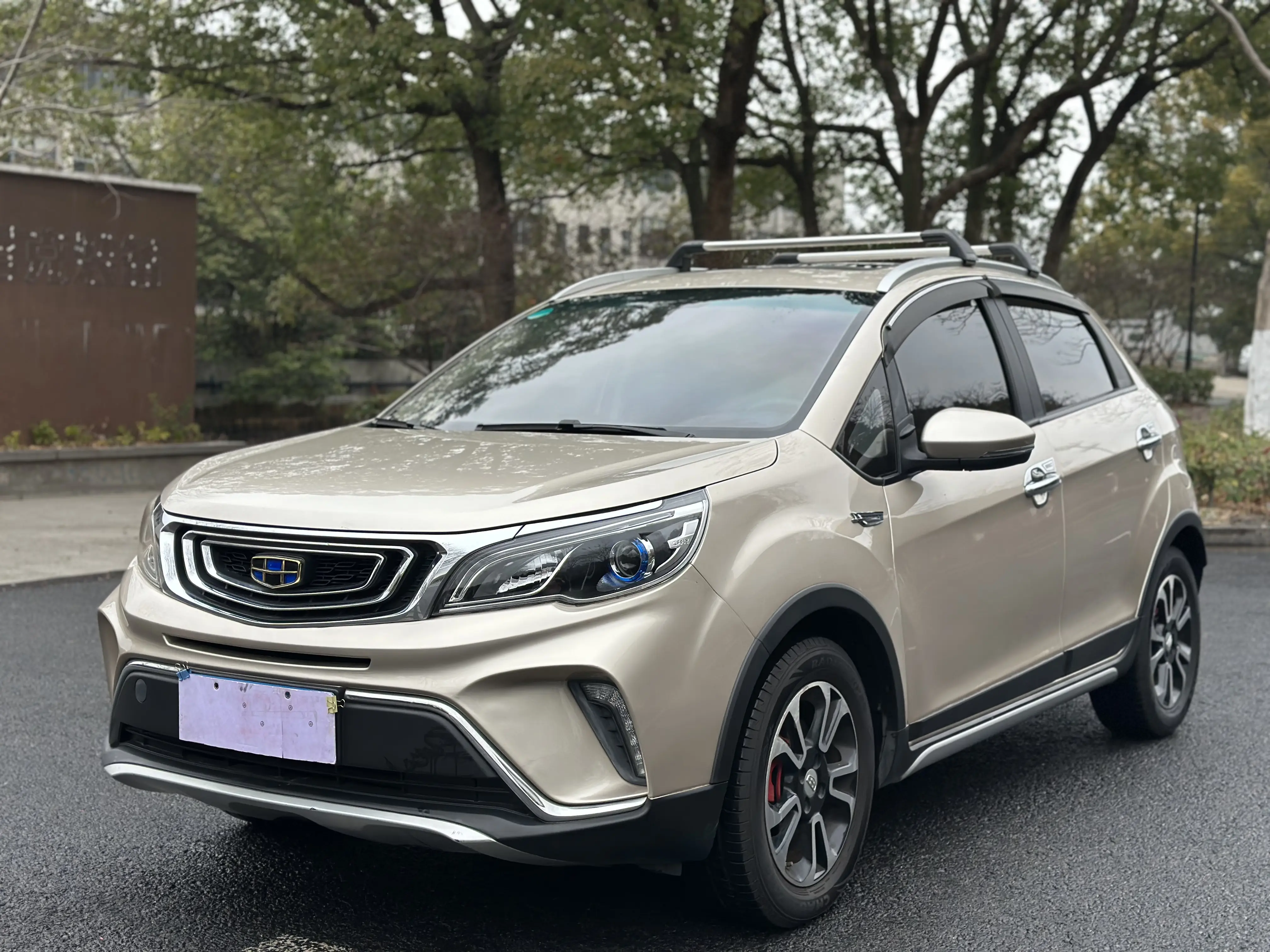 Geely Vision X3  из Китая