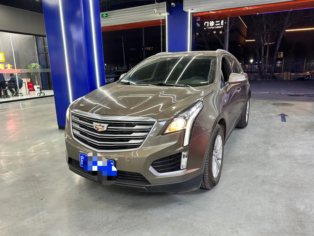Cadillac XT5  из Китая