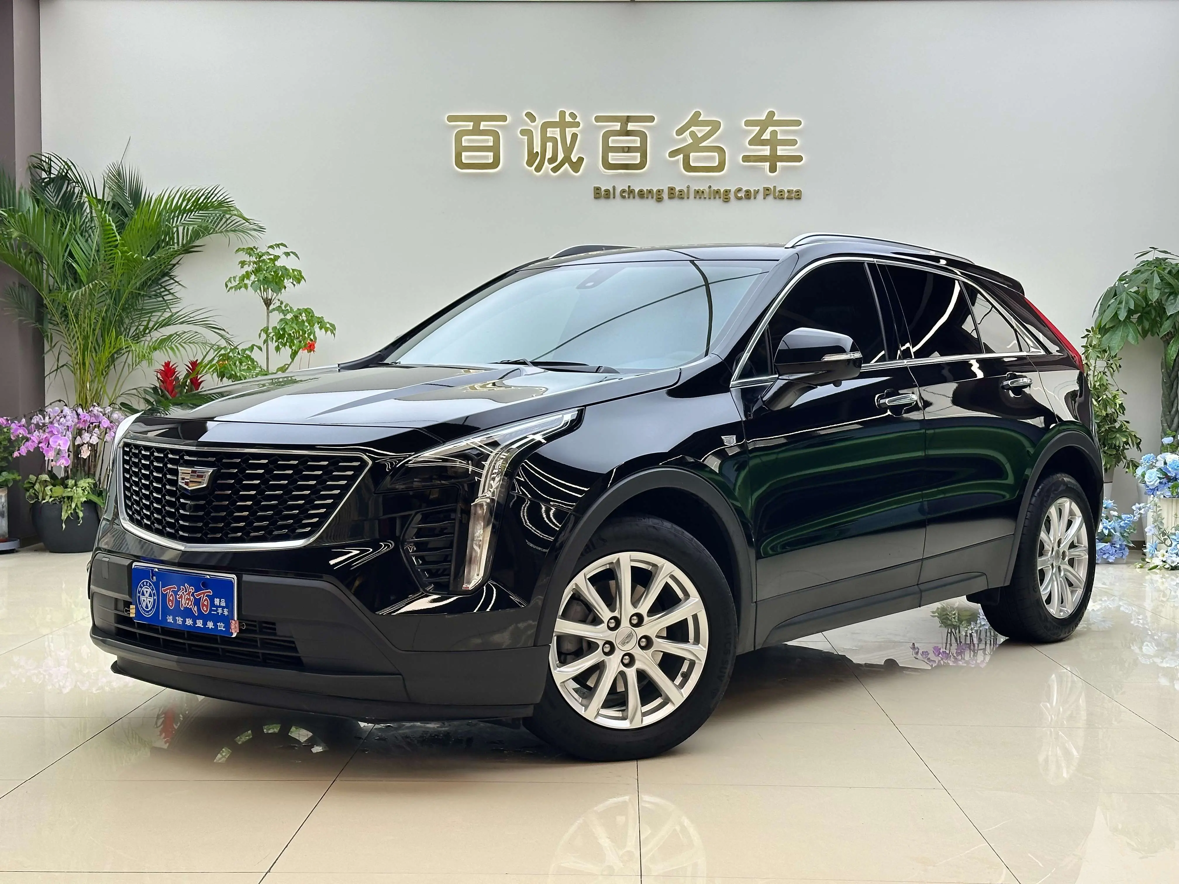 Cadillac XT4  из Китая