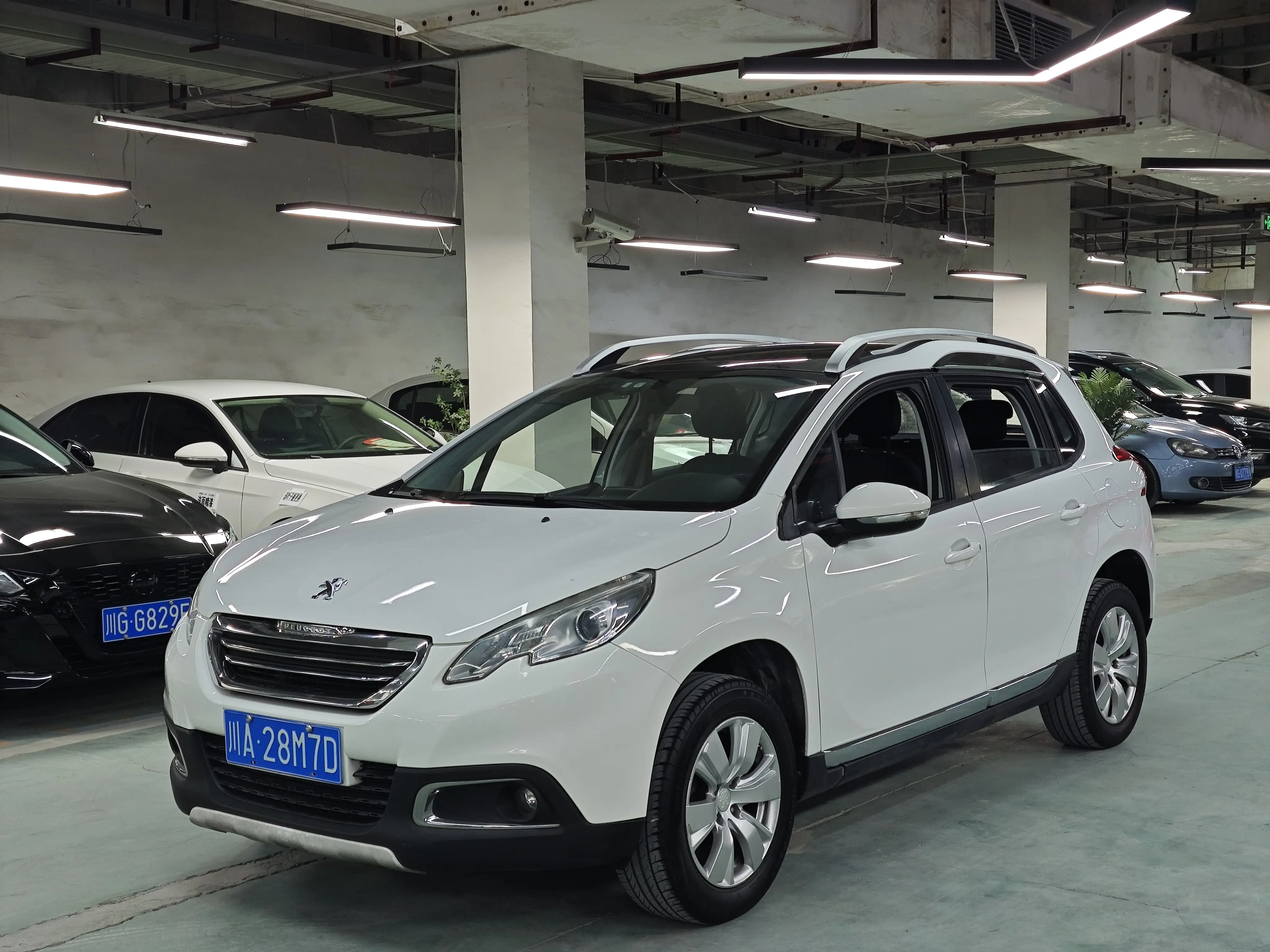 Peugeot 2008  из Китая