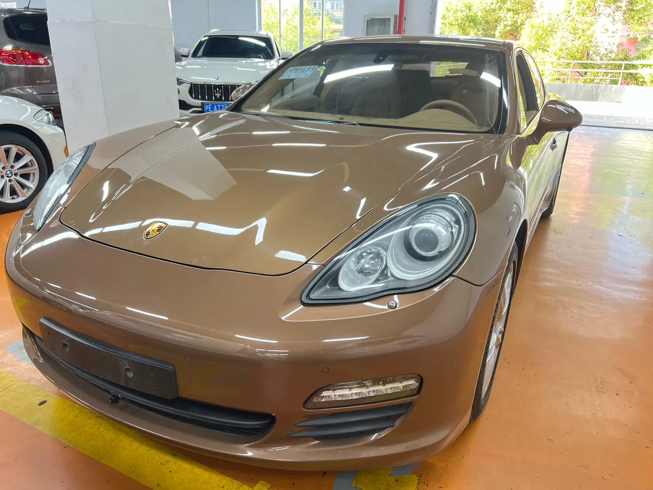 Porsche Panamera  из Китая