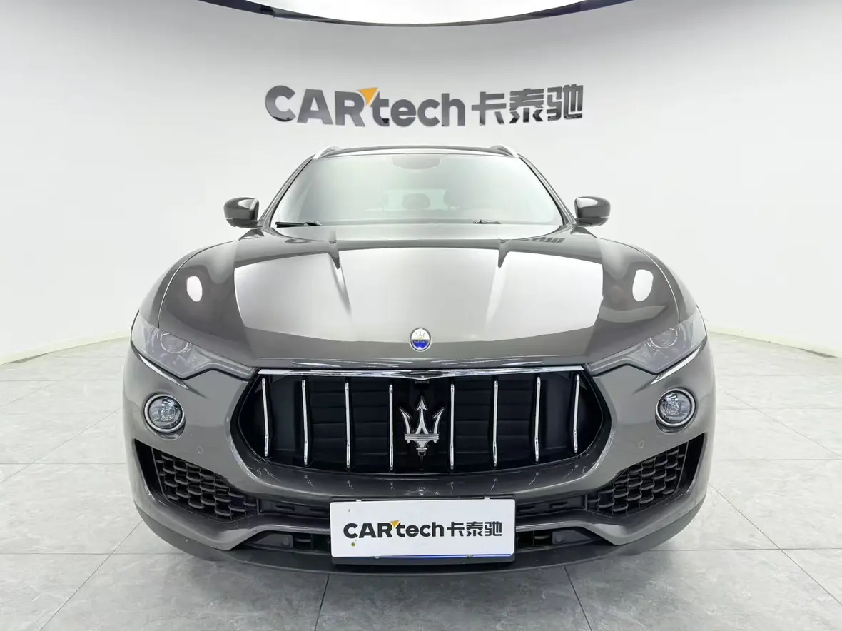 Maserati Levante  из Китая