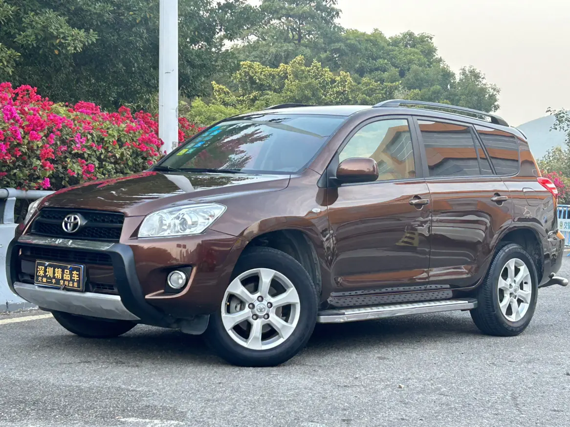 Toyota RAV4  из Китая