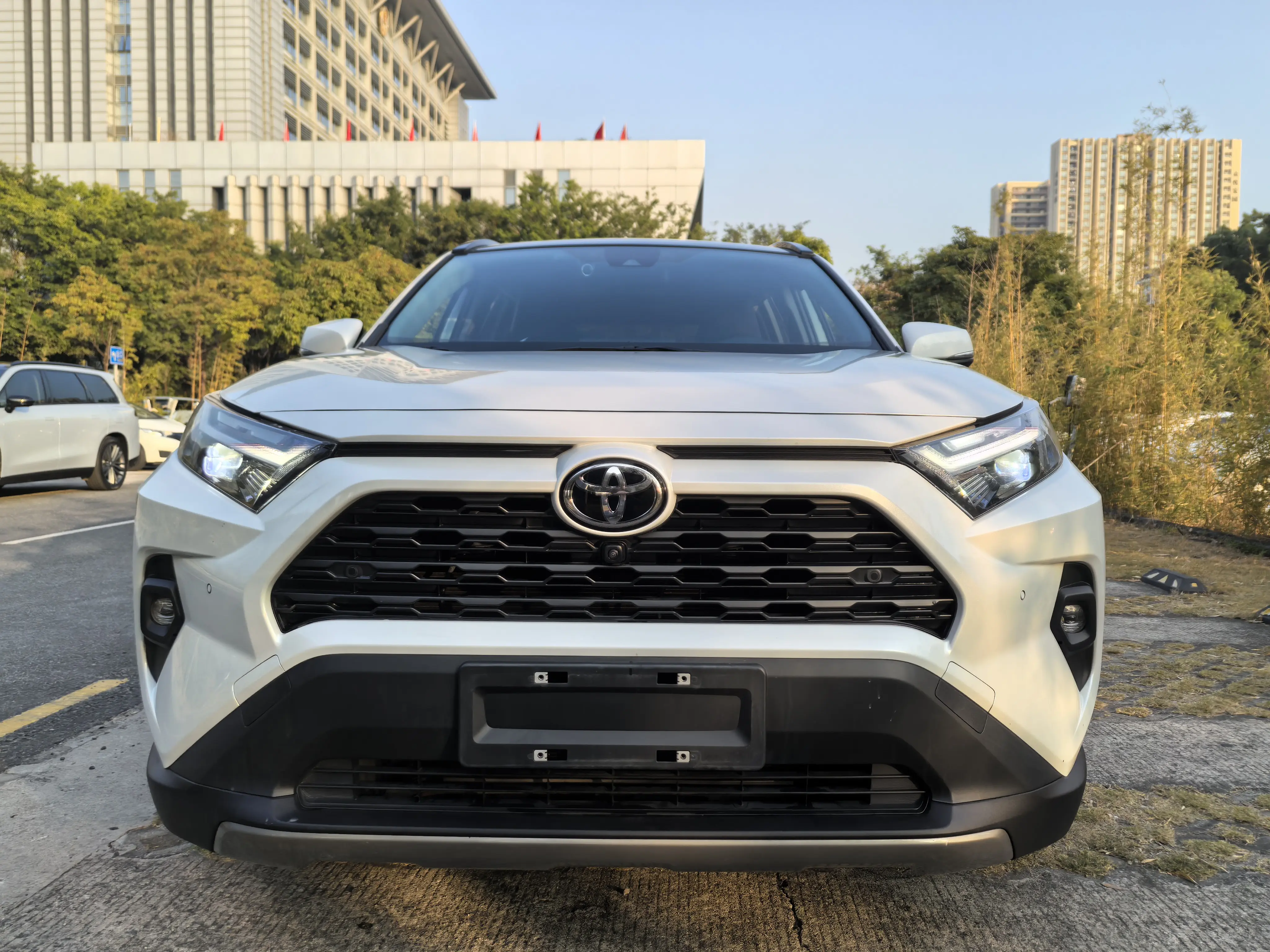 Toyota RAV4  из Китая