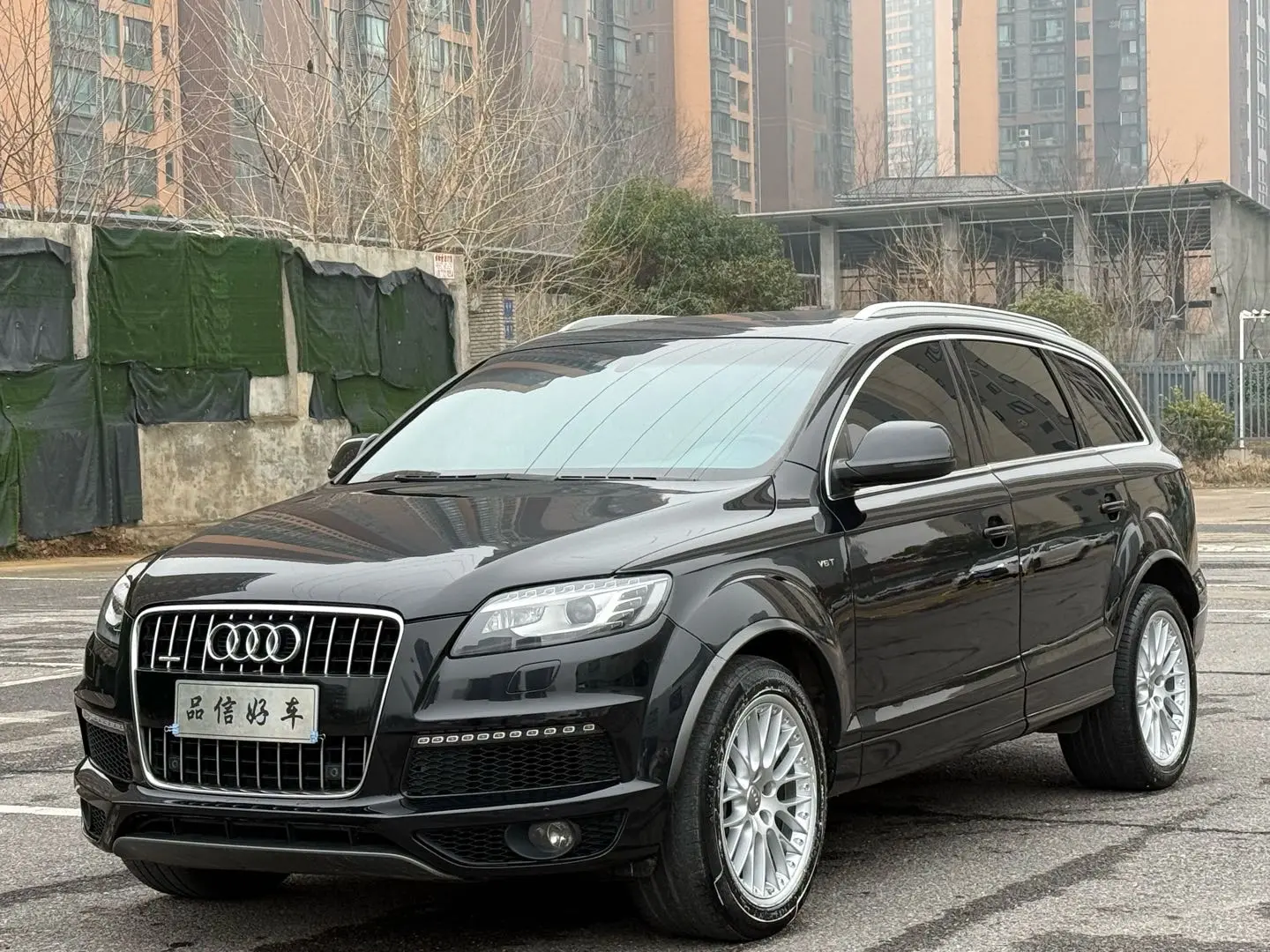 Audi Q7  из Китая