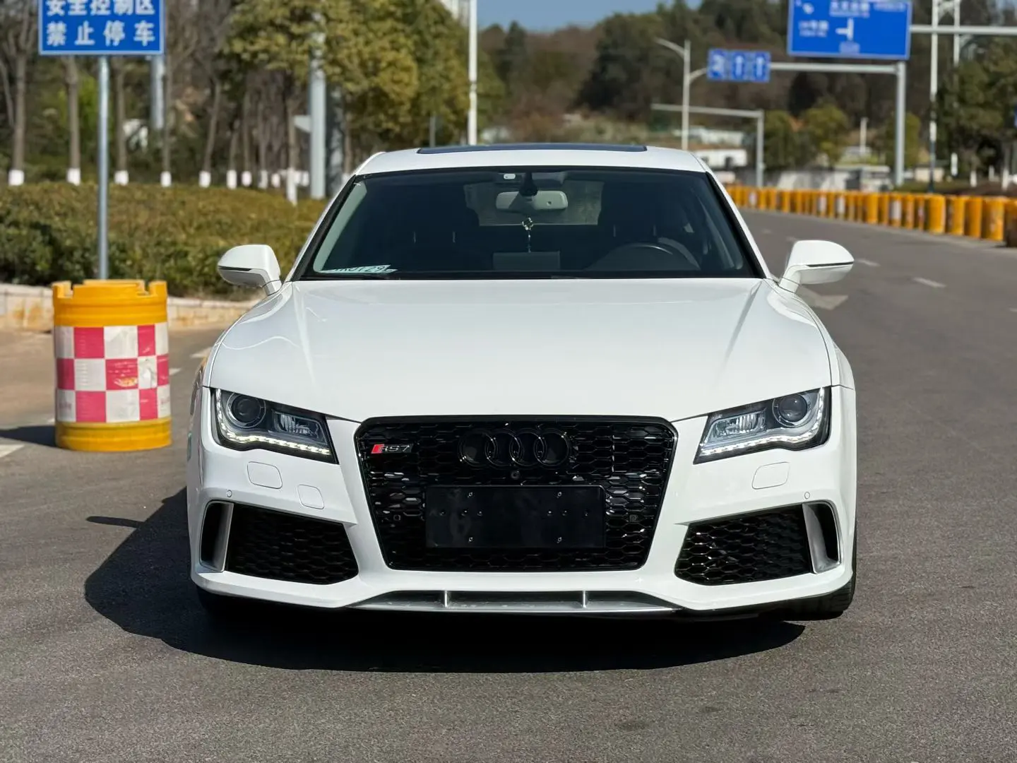 Audi A7  из Китая