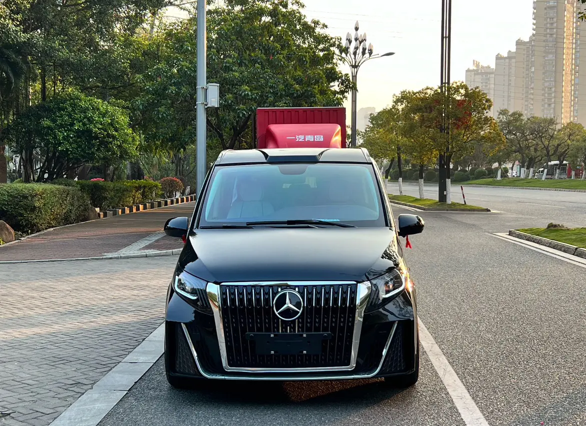 Mercedes-Benz Vito  из Китая