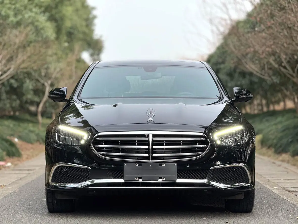 Mercedes-Benz E-Class  из Китая