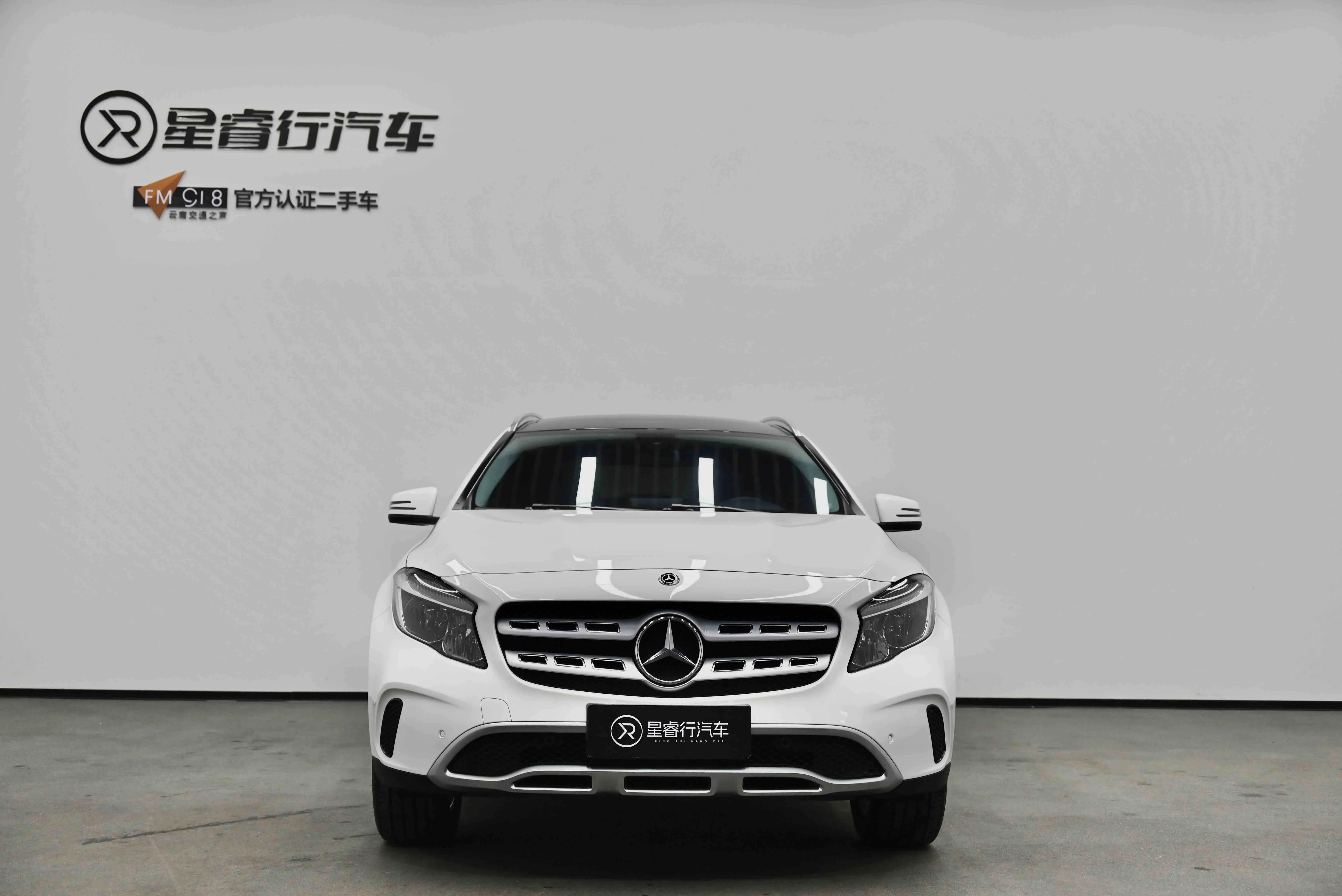Mercedes-Benz GLA  из Китая