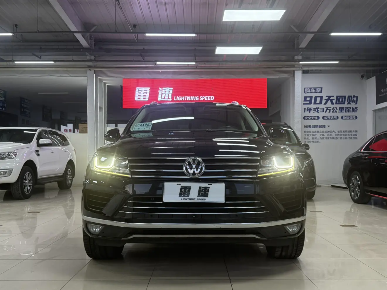 Volkswagen Touareg  из Китая