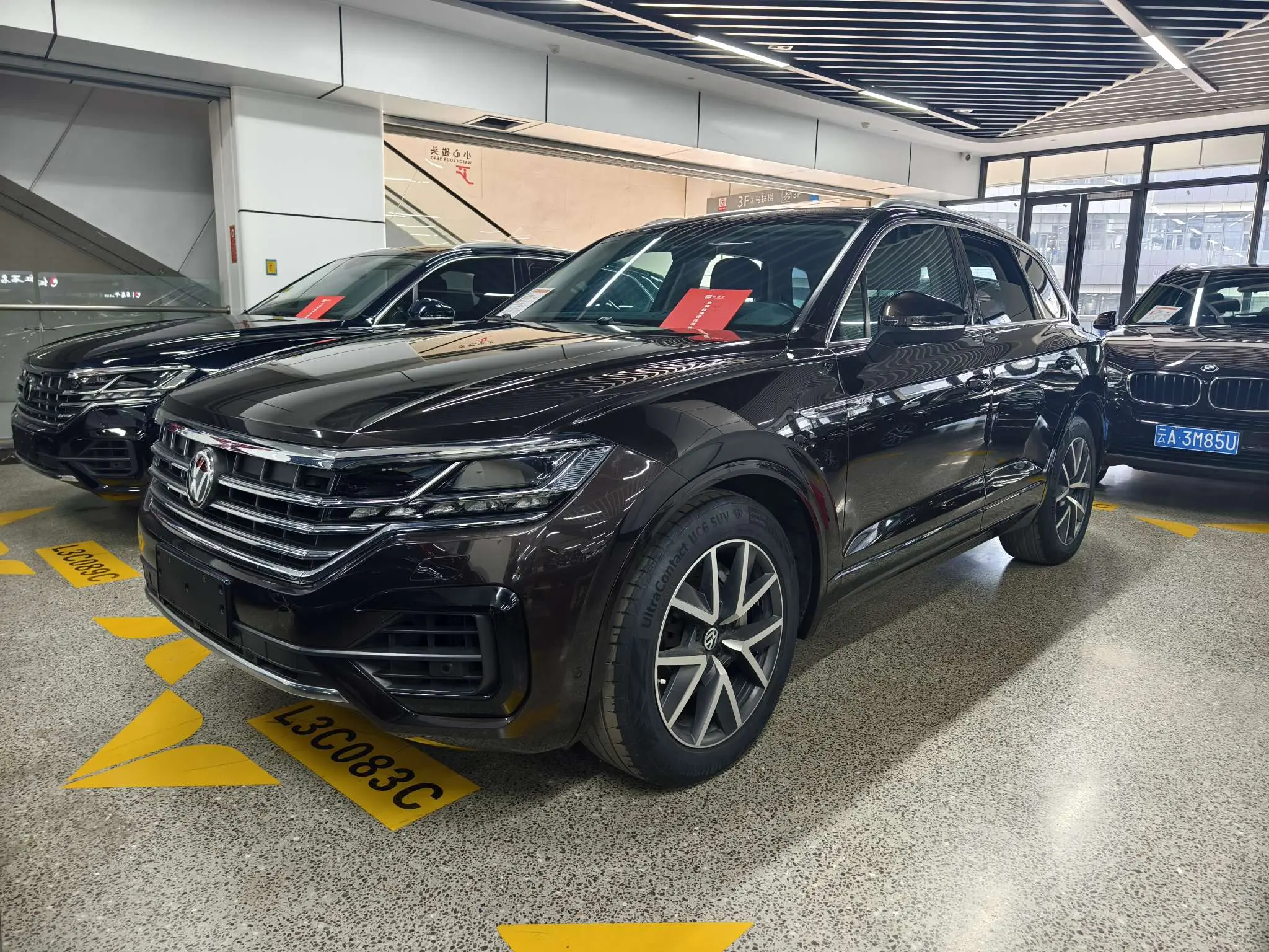 Volkswagen Touareg  из Китая