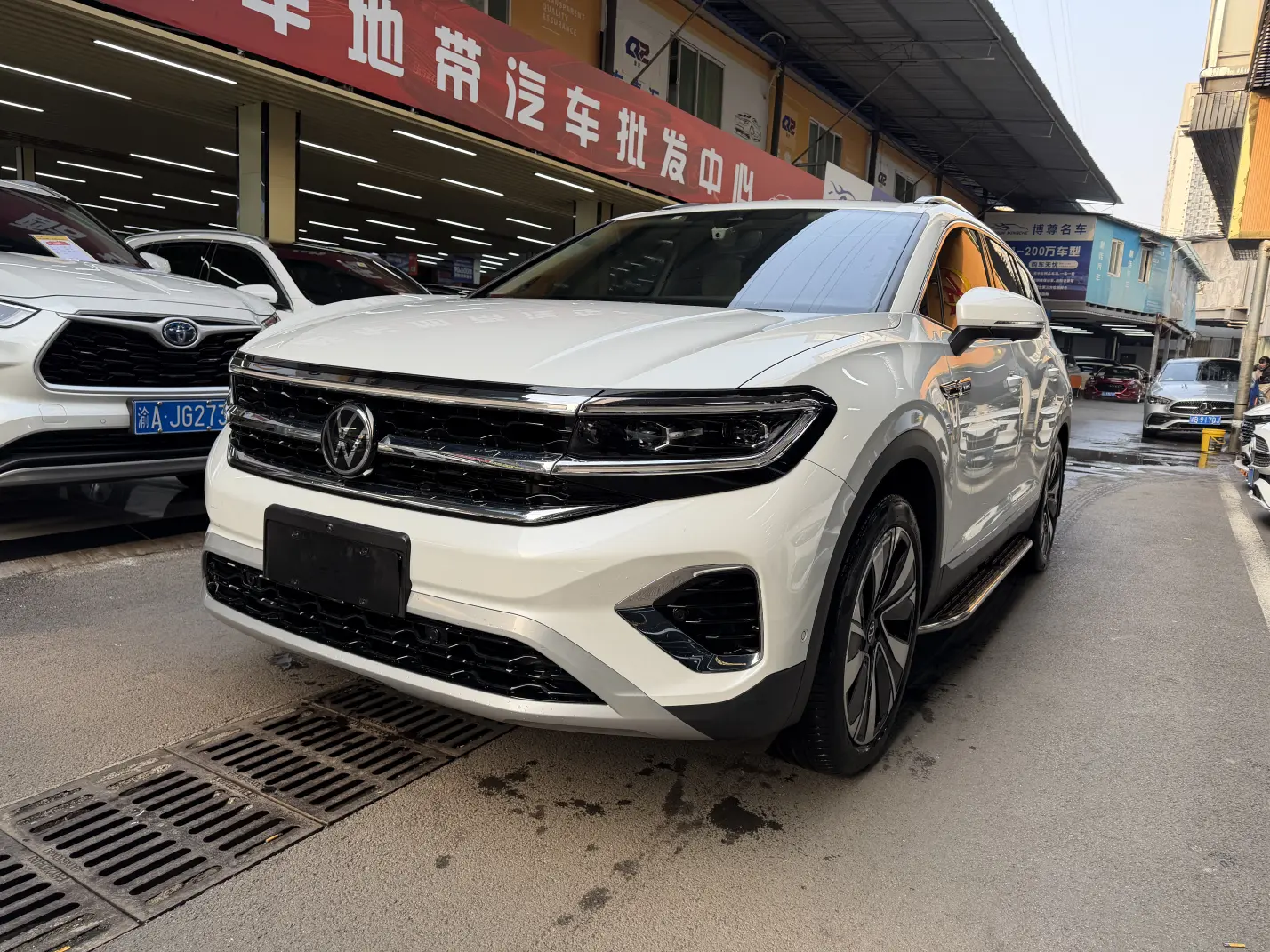 Volkswagen Talagon (Lan Jing)  из Китая