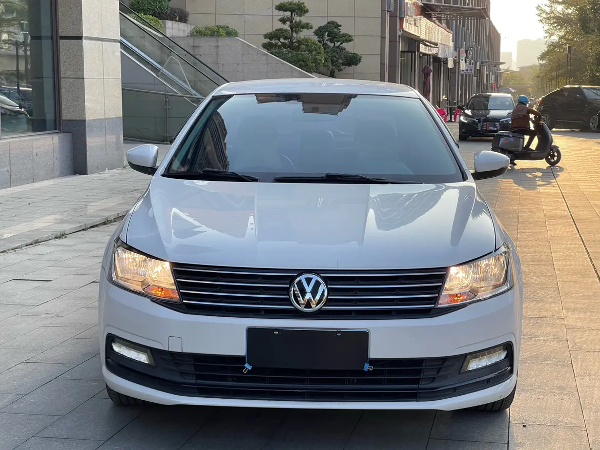 Volkswagen Lavida  из Китая