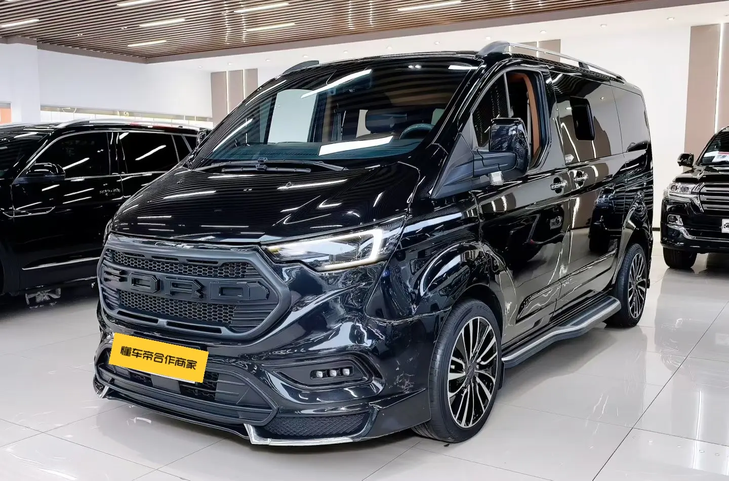 Watsonwell Ford Black Knight  из Китая