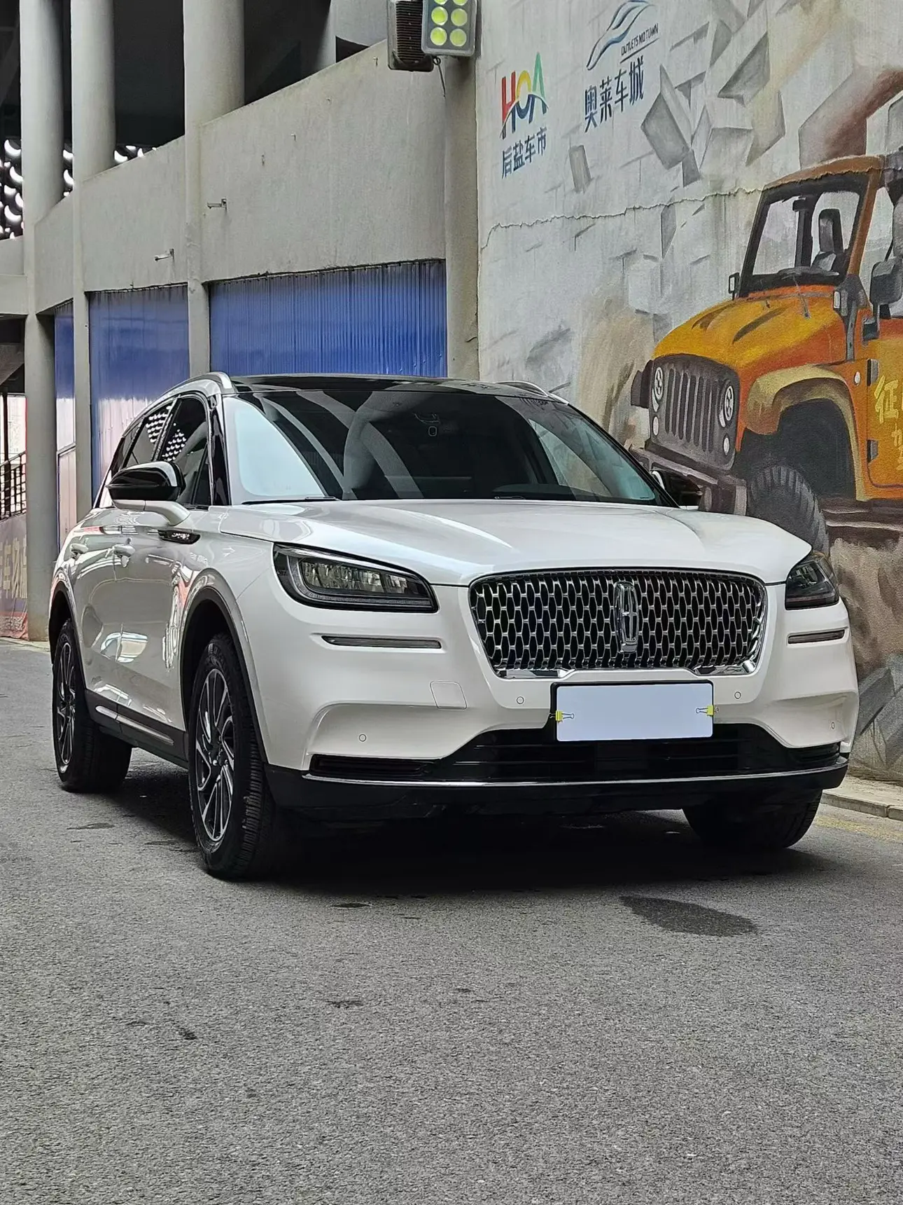 Lincoln Adventurer  из Китая