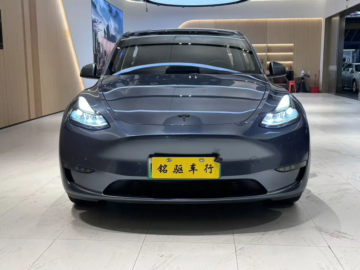 Tesla Model Y  из Китая