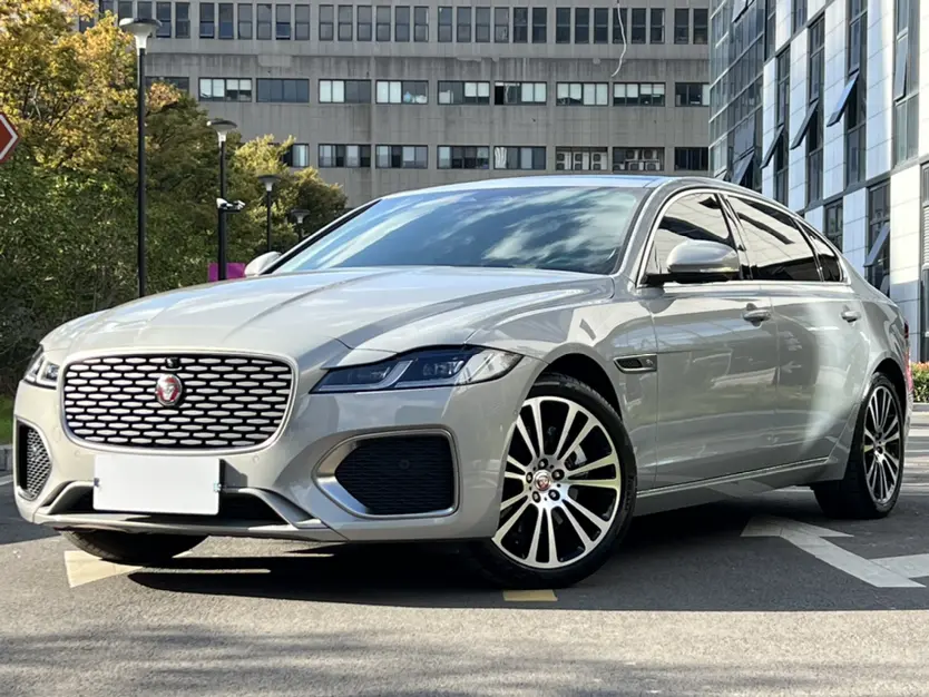 Jaguar XFL  из Китая