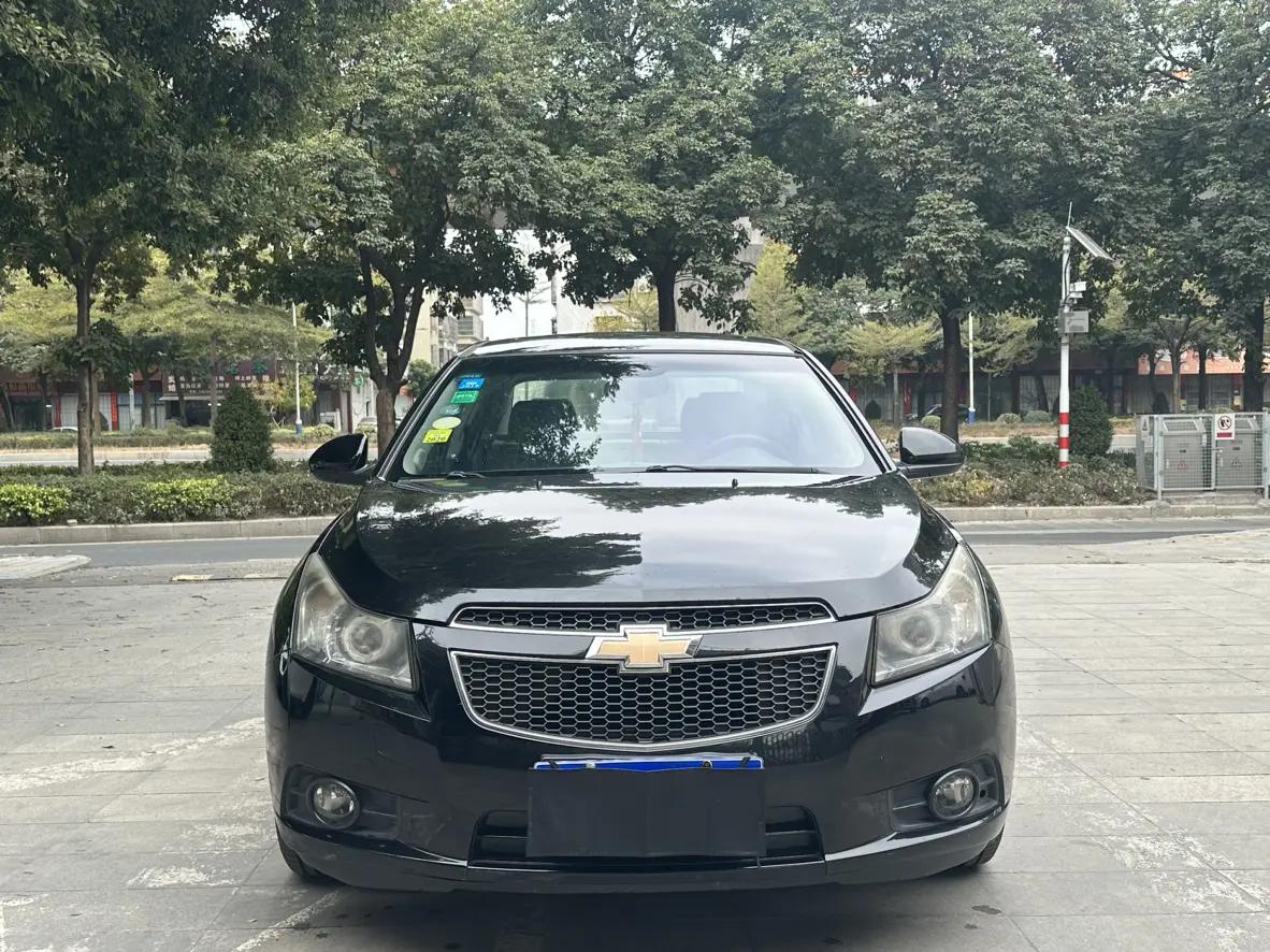 Chevrolet Monza (Cruze)  из Китая