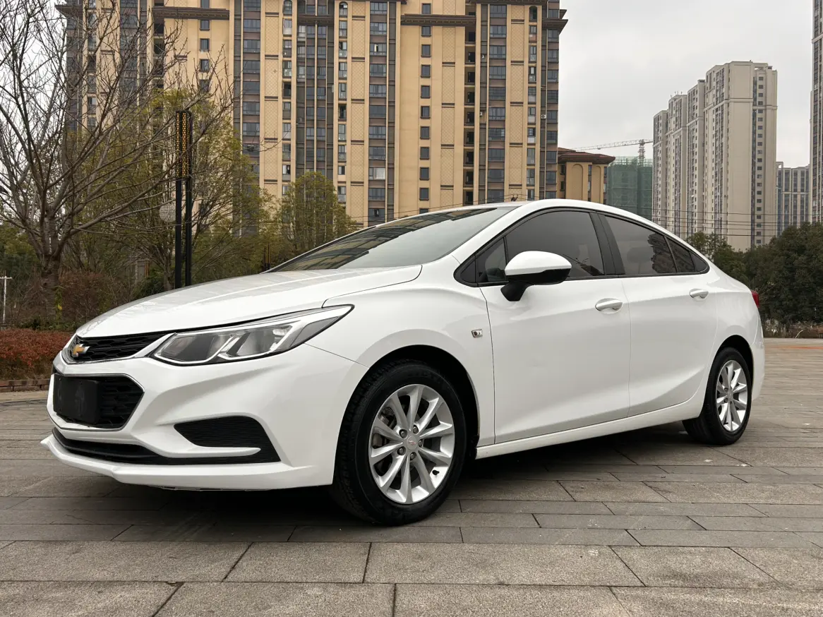 Chevrolet Monza (Cruze)  из Китая